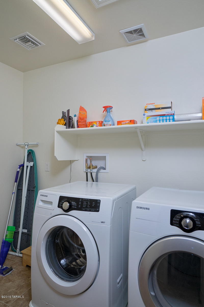 Rancho Del Lago (B37-38) - Residential