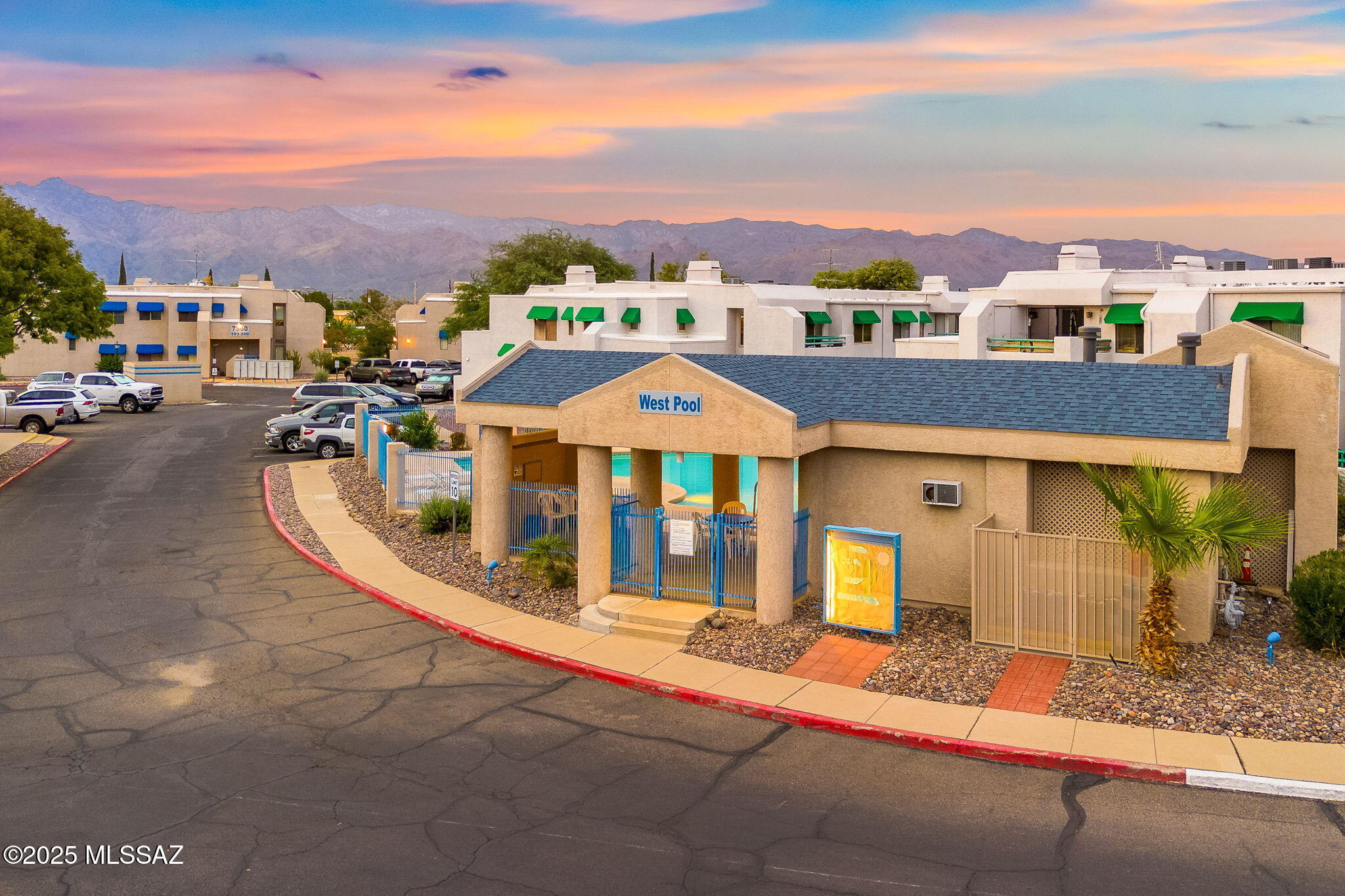 Summertree Condominiums (1-224) - Residential