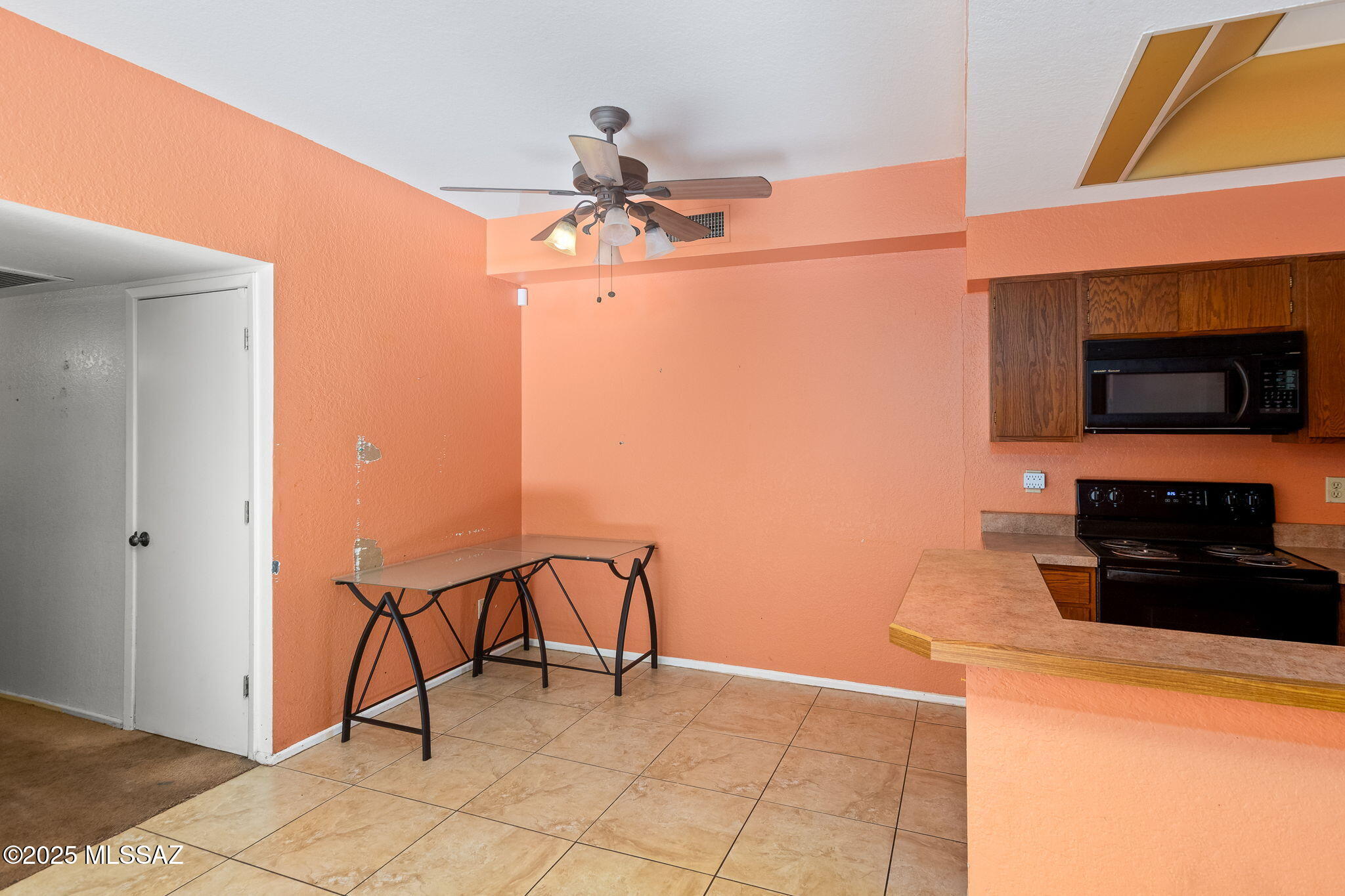 Summertree Condominiums (1-224) - Residential
