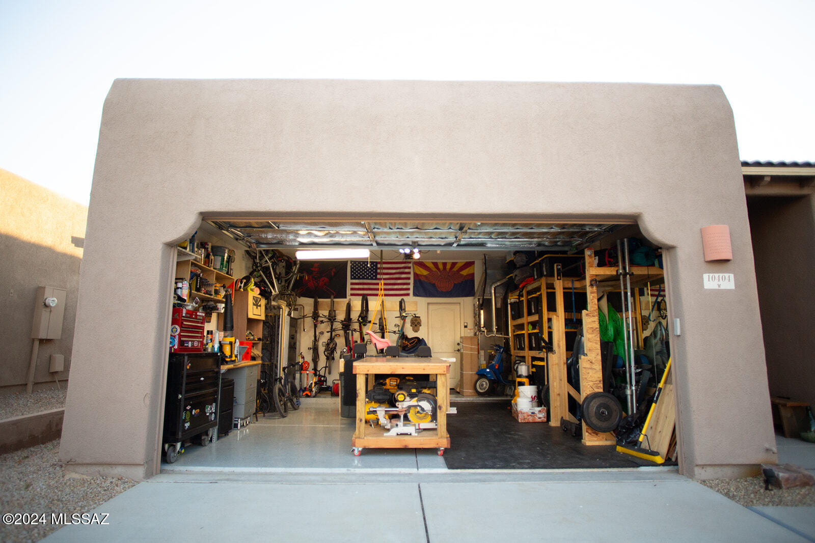 Rancho Del Lago (B37-38) - Residential Lease
