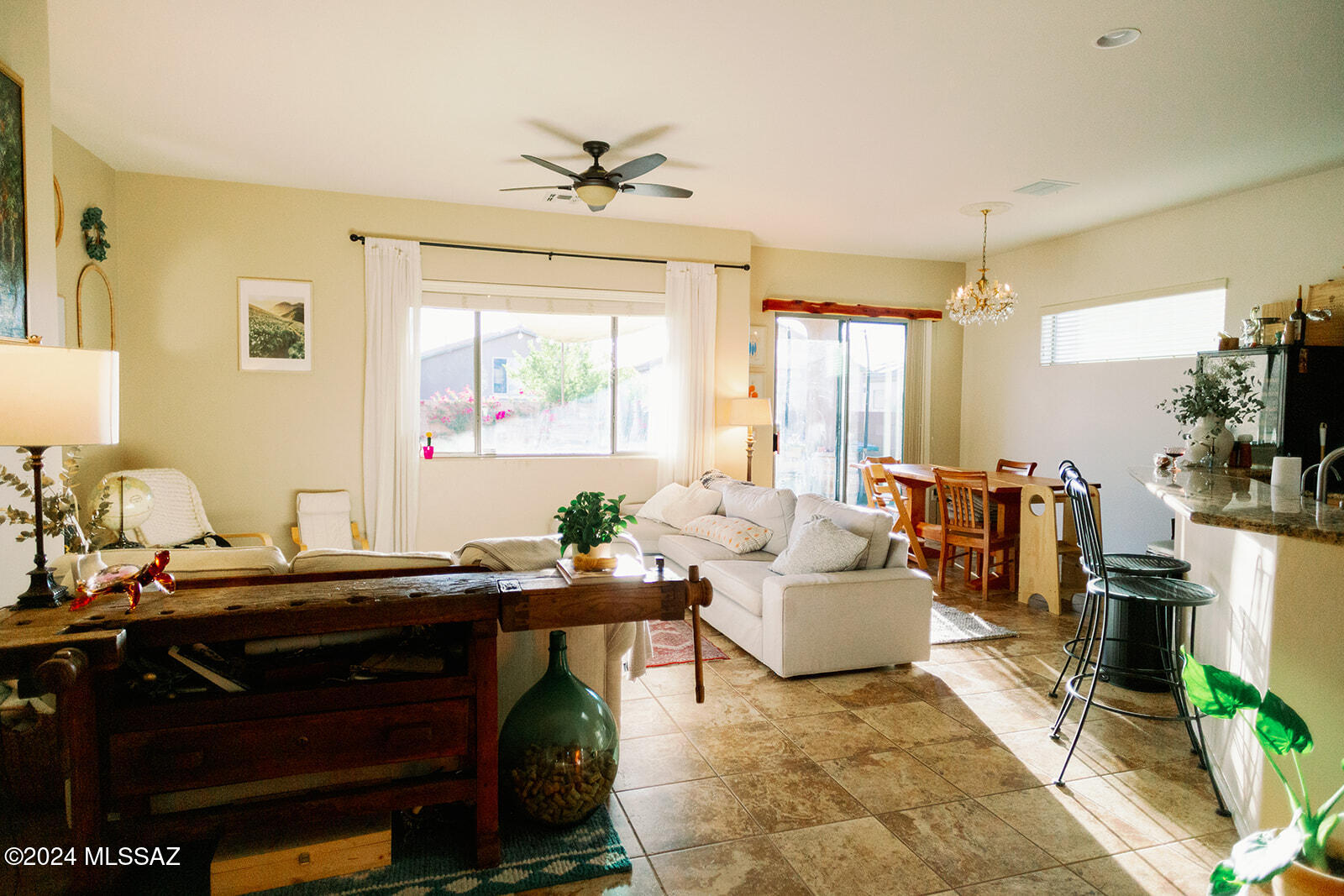 Rancho Del Lago (B37-38) - Residential Lease