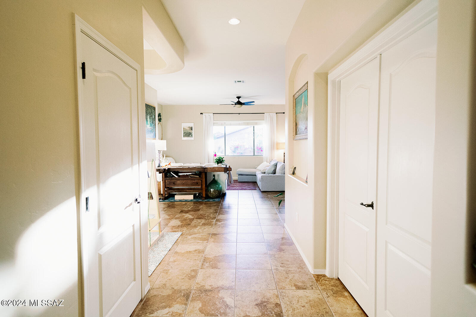Rancho Del Lago (B37-38) - Residential Lease