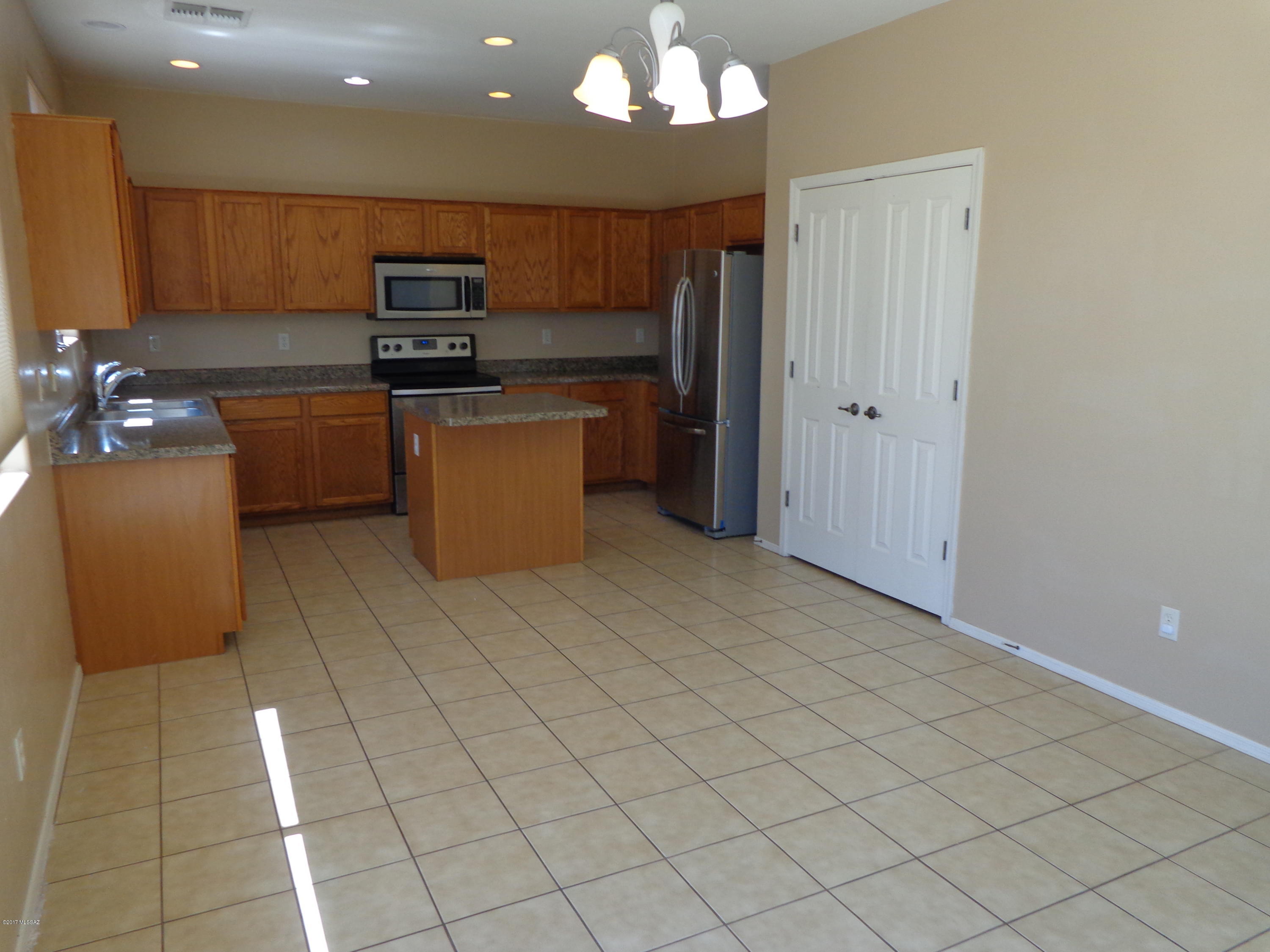 Tucson Mountain Ranch - Residential
