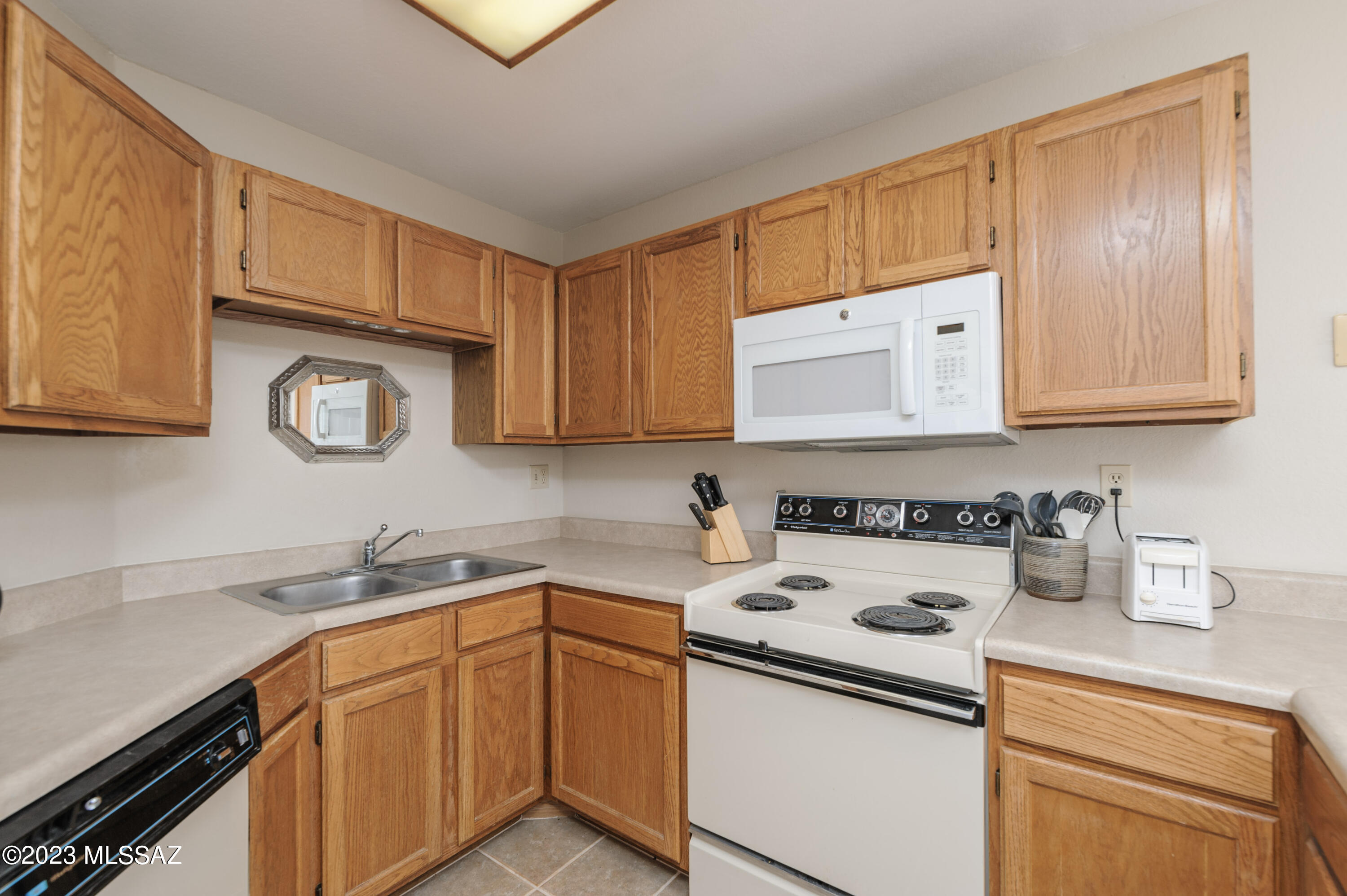 Canyon View At Ventana Condominium (1-264) - Residential
