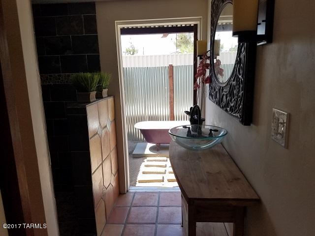 Catalina Heights - Residential Lease