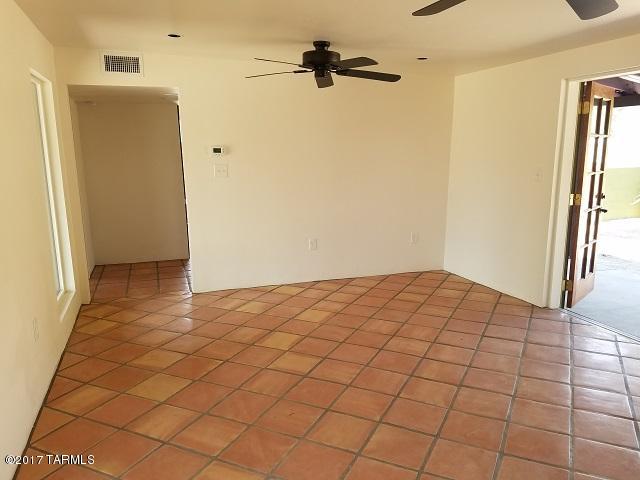 Catalina Heights - Residential Lease