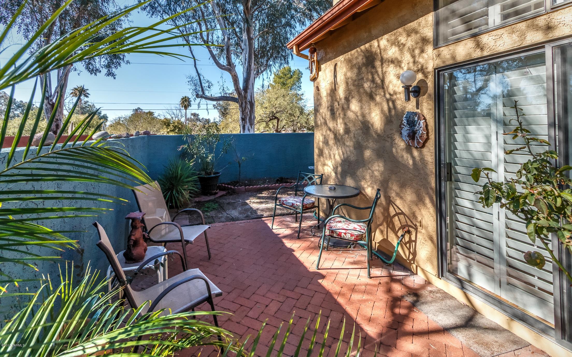 Racquet Club Village - Residential