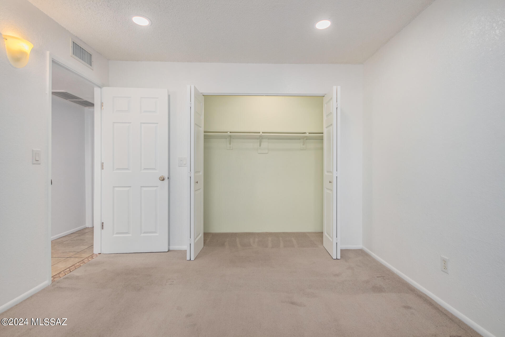 Spanish Meadows Twnhss (1-105) - Residential