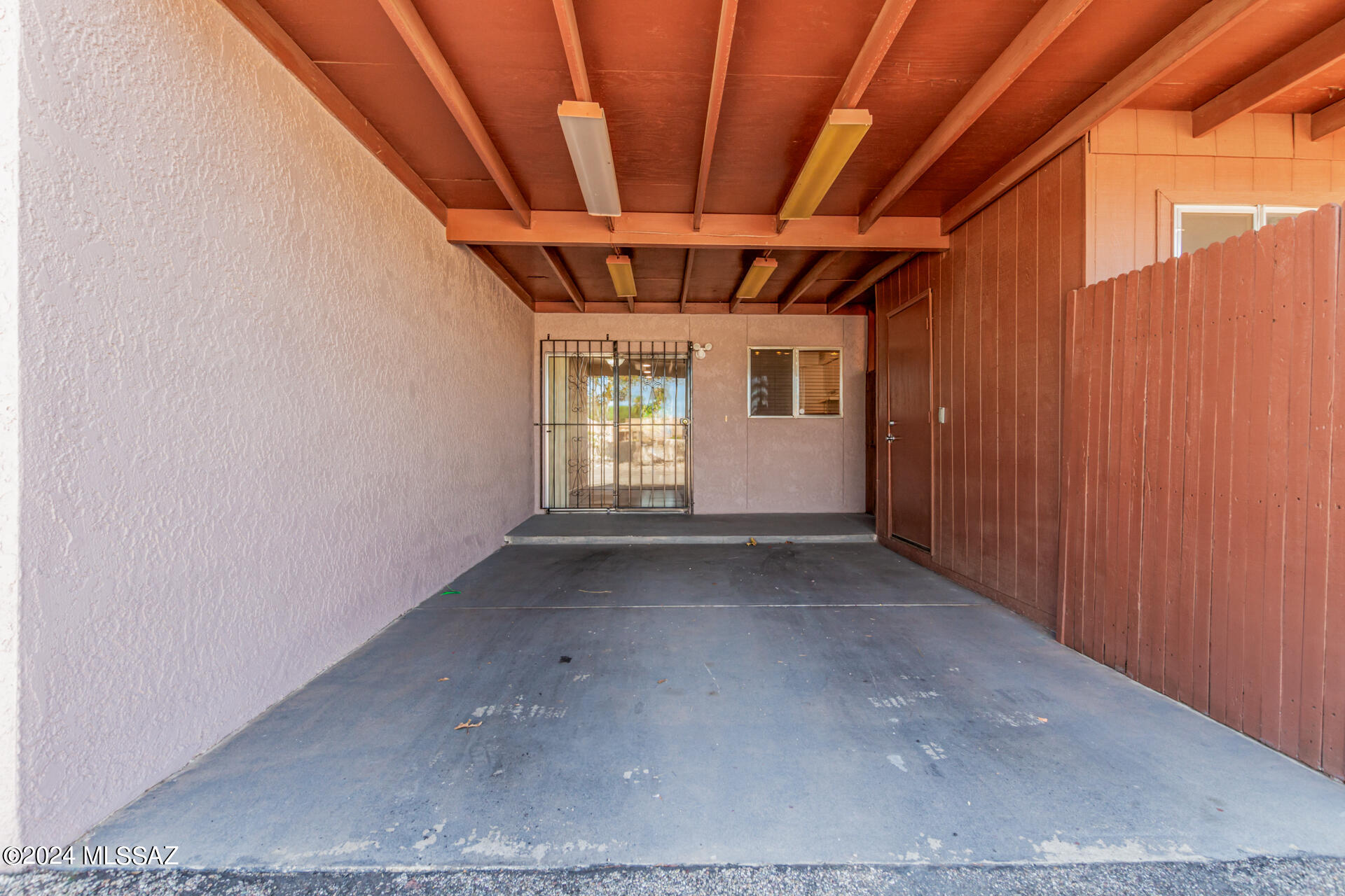 Spanish Meadows Twnhss (1-105) - Residential