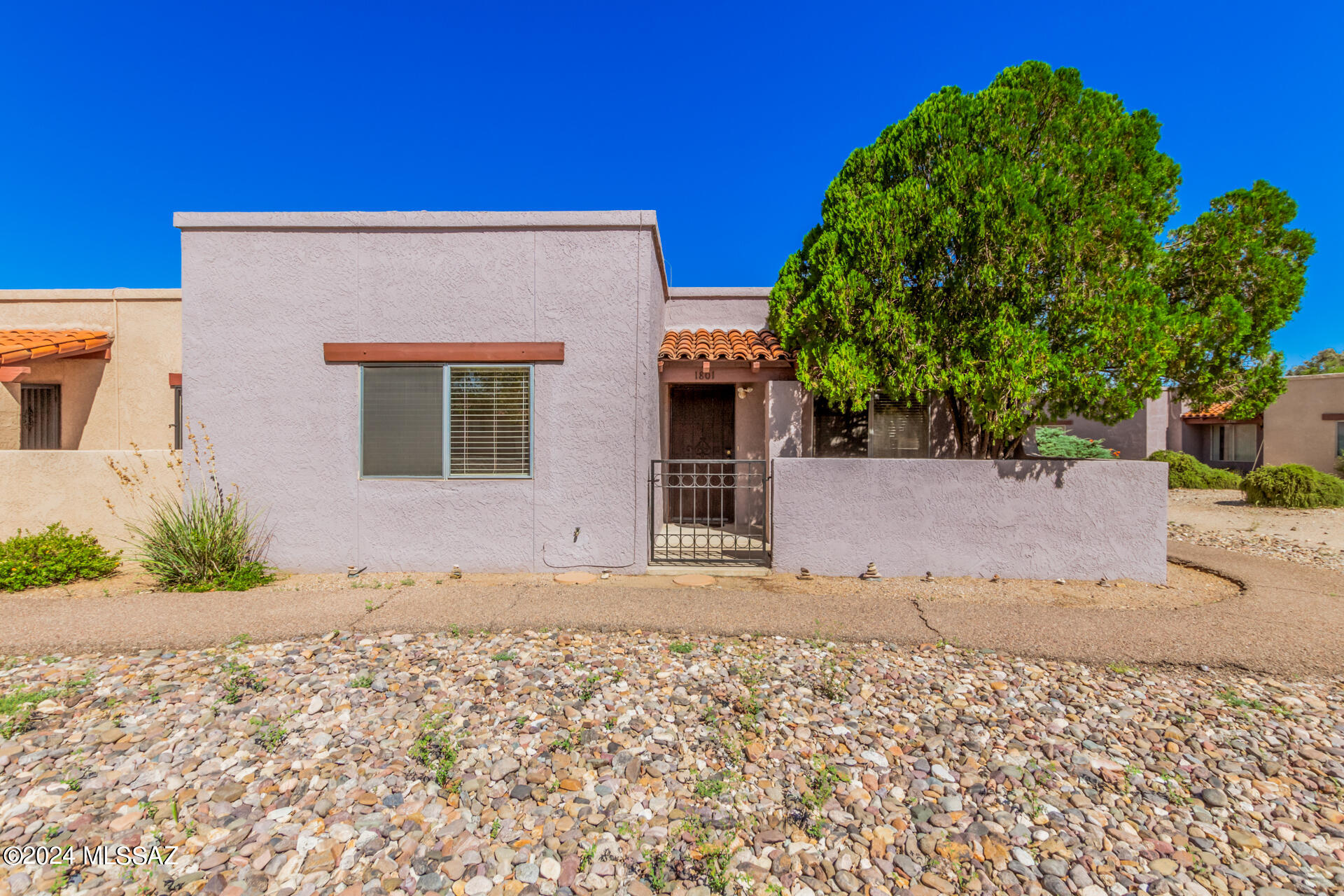 Spanish Meadows Twnhss (1-105) - Residential