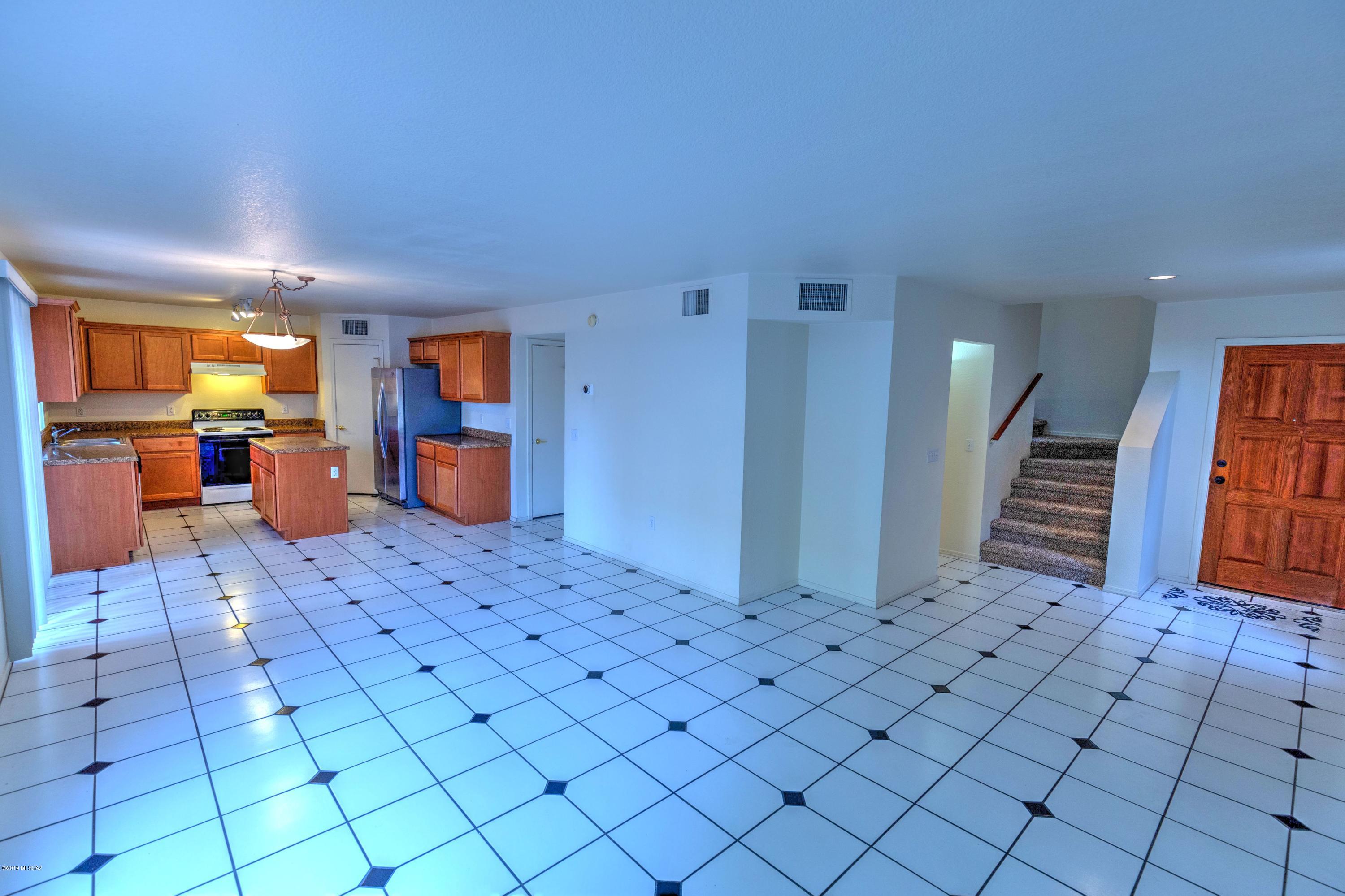 Monte Vista (1-58) - Residential Lease
