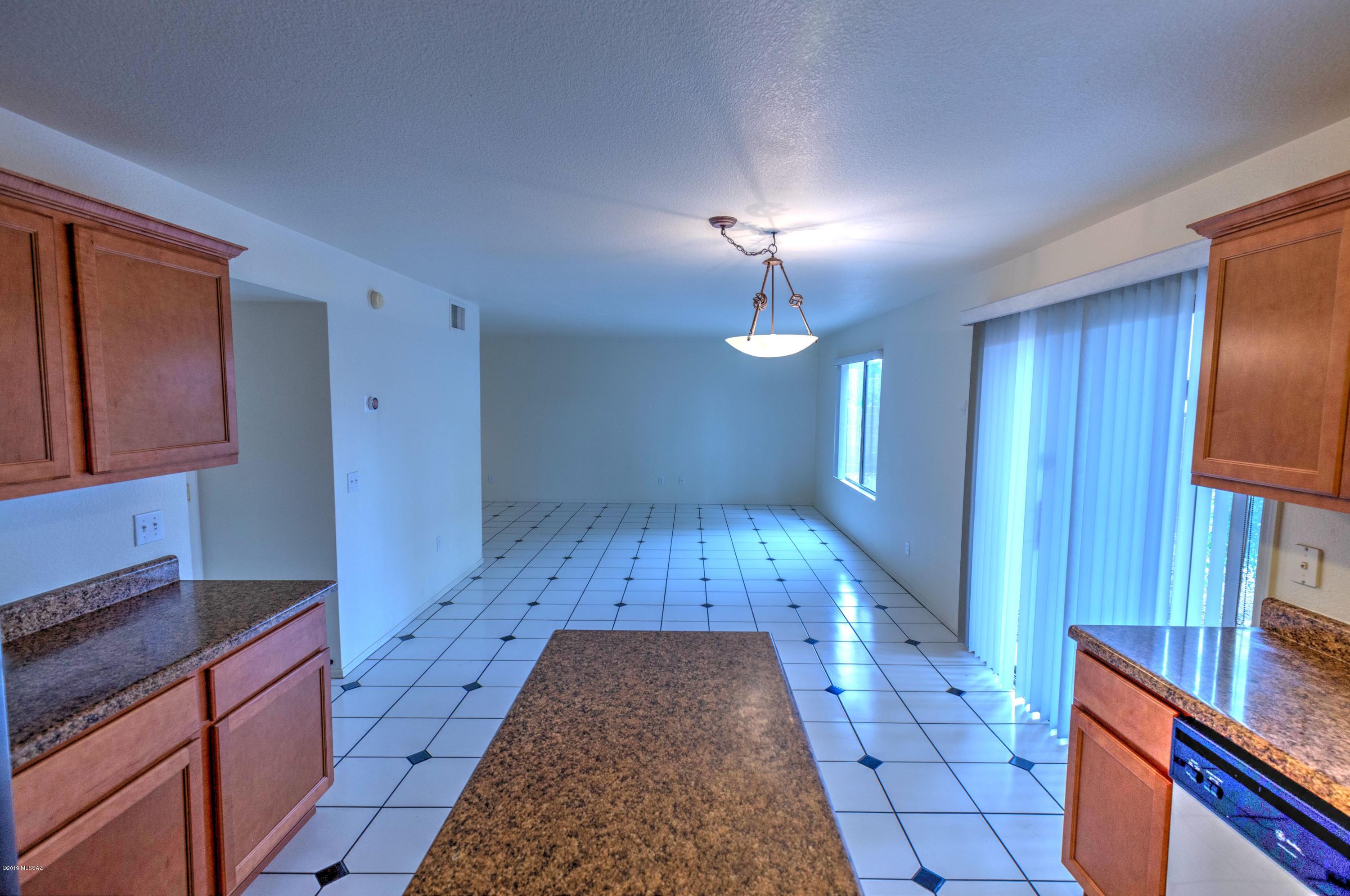 Monte Vista (1-58) - Residential Lease