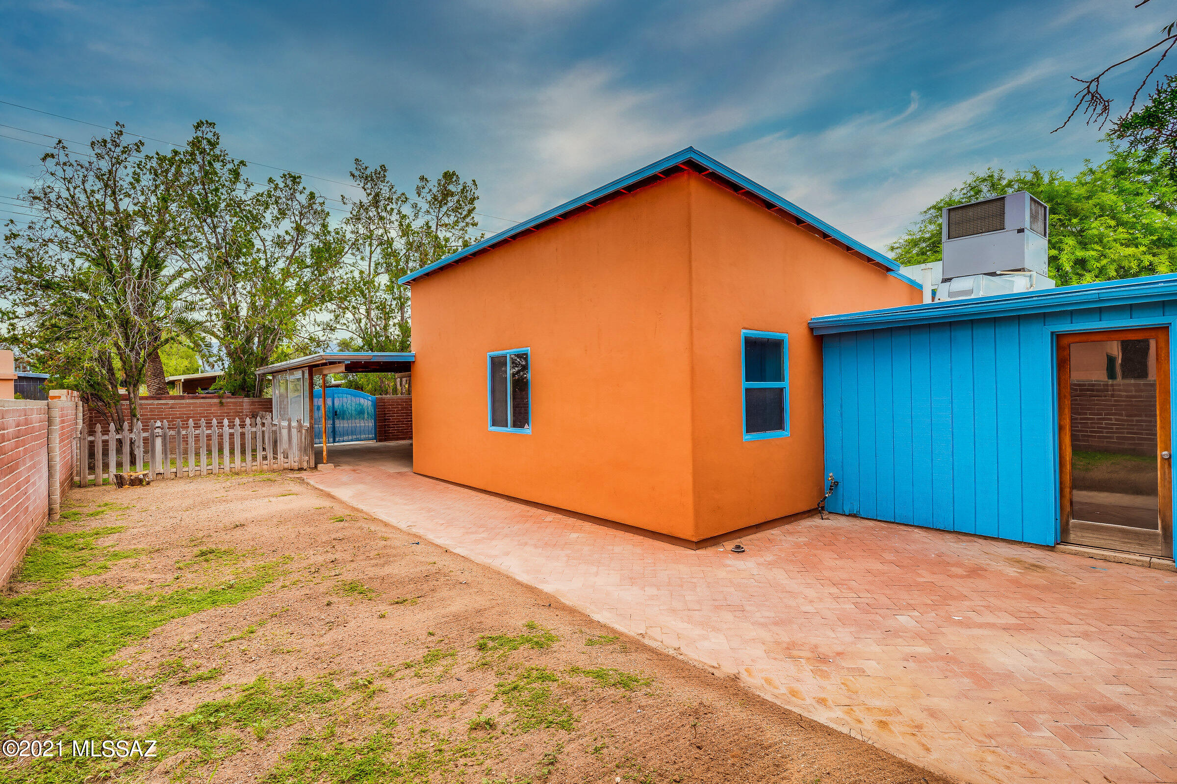 Sahuaro Hill - Residential
