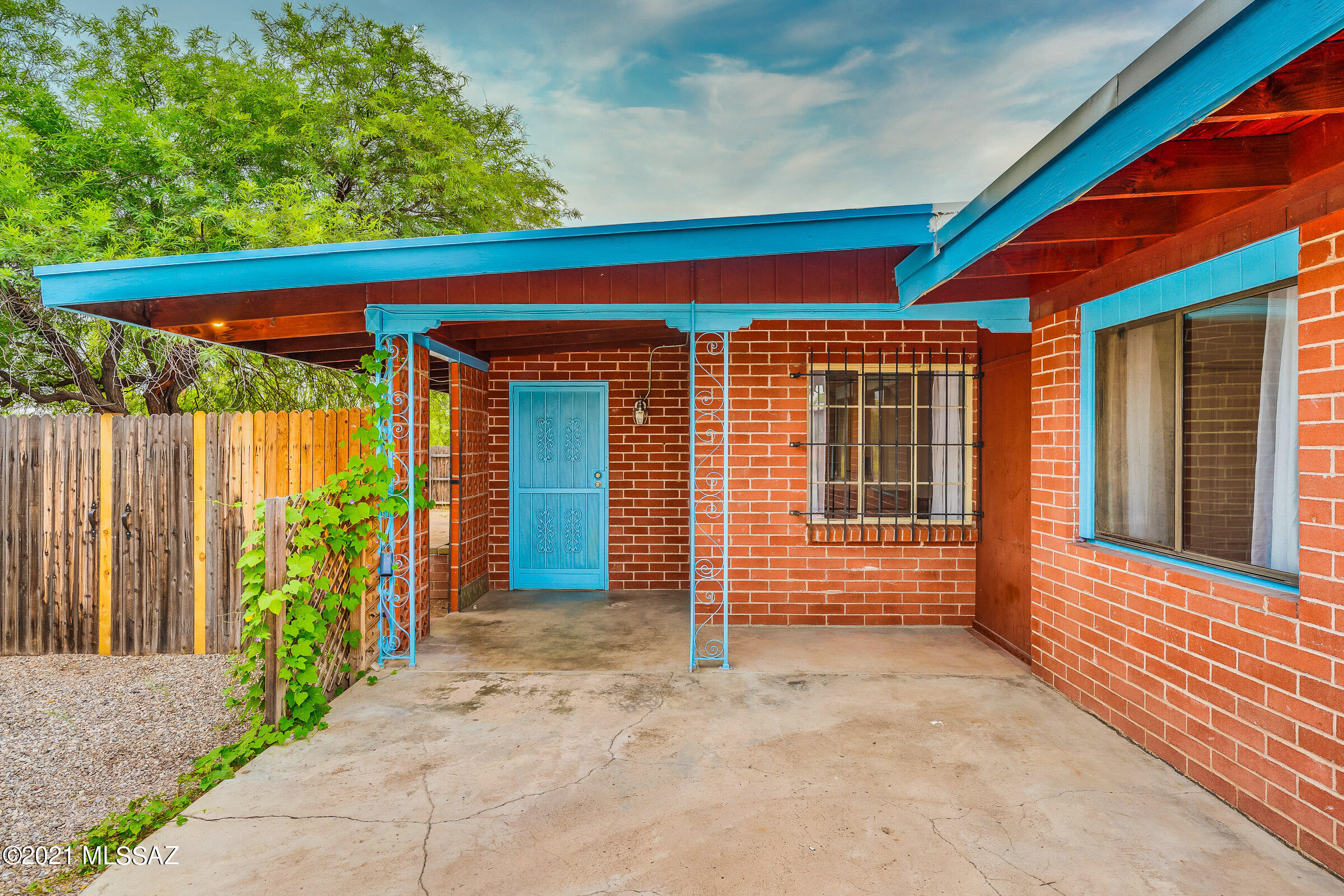 Sahuaro Hill - Residential