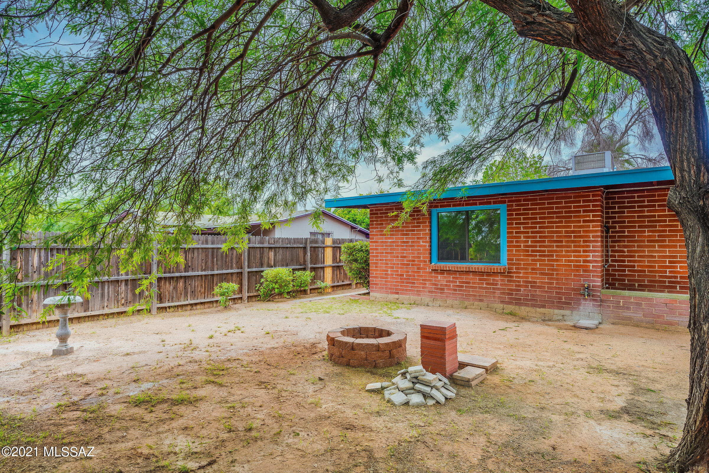 Sahuaro Hill - Residential