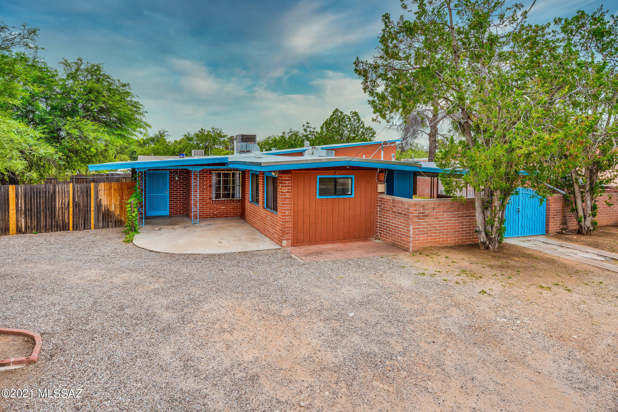 Sahuaro Hill - Residential