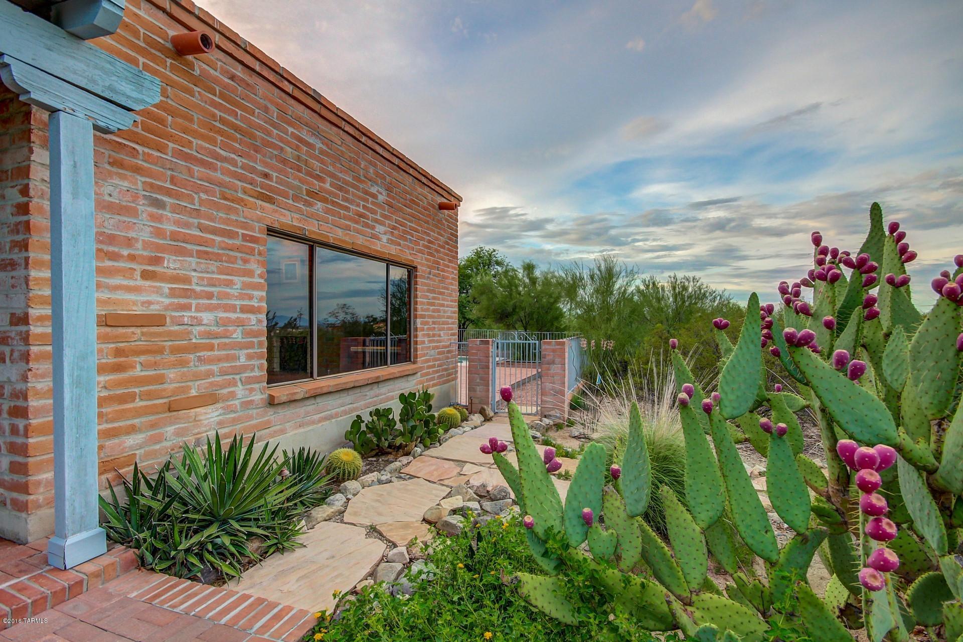 Camino Del Oeste Estates (1-38) - Residential