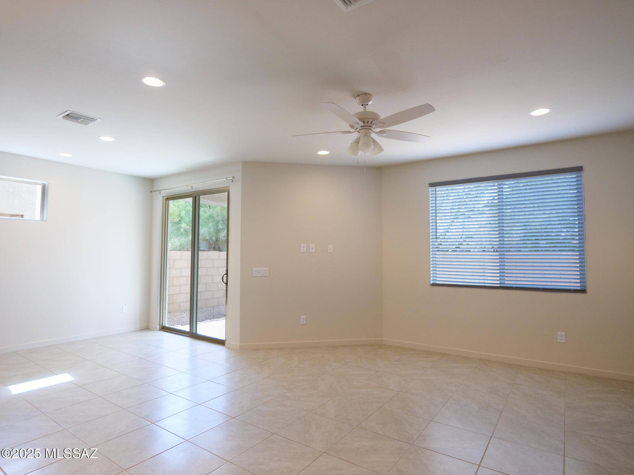 Sierra Pointe - Residential Lease
