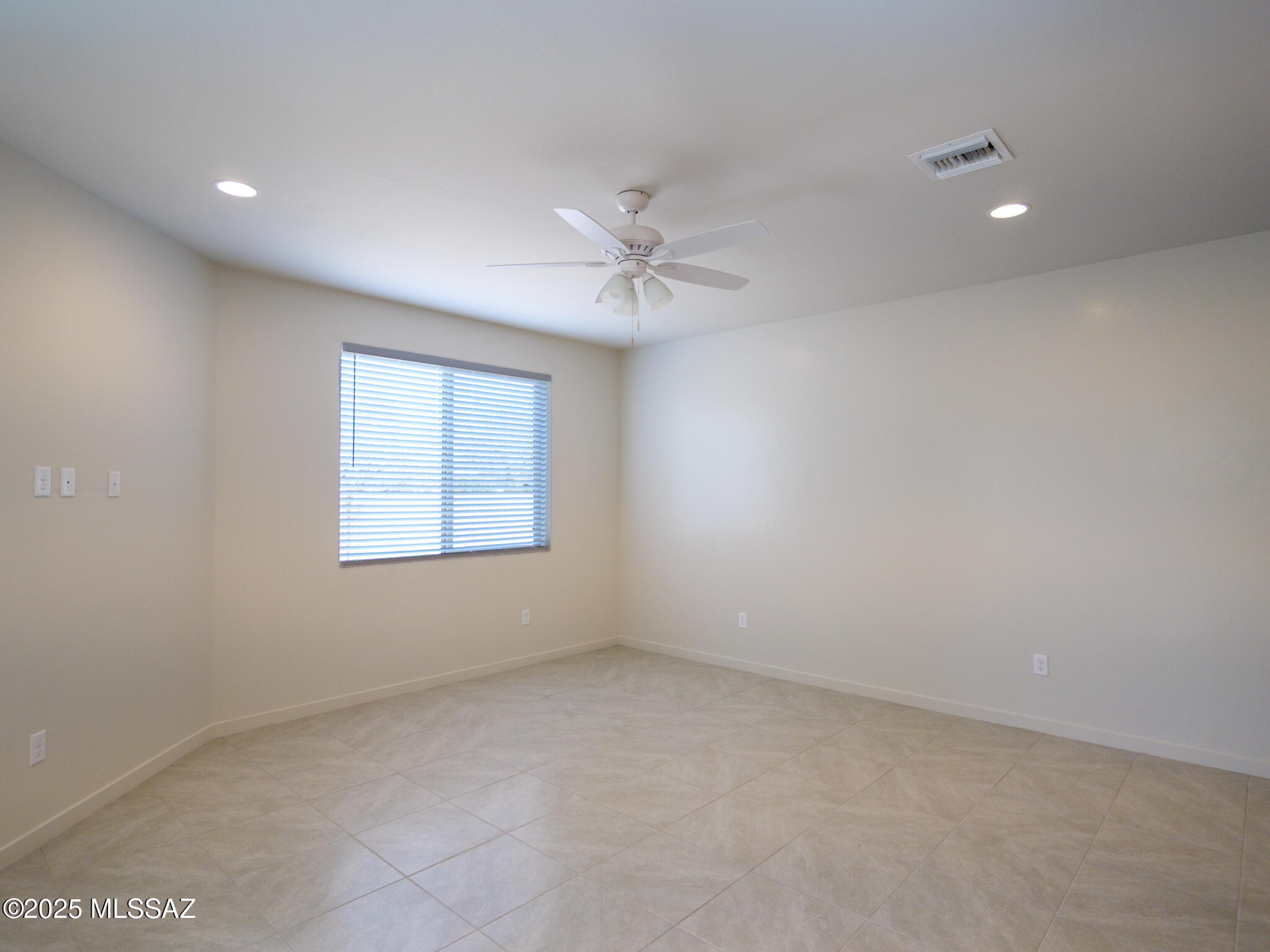 Sierra Pointe - Residential Lease