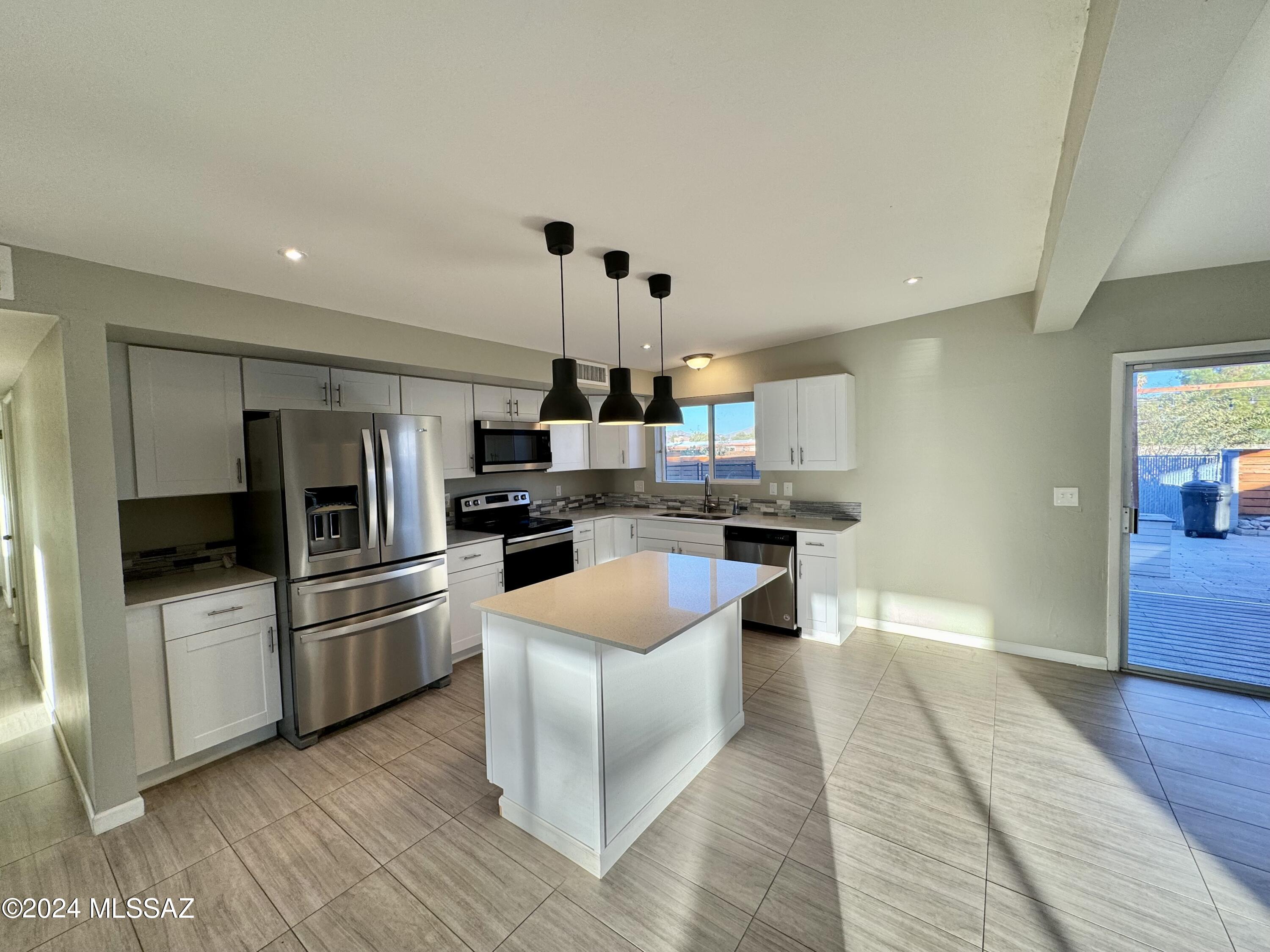 Eastern Hills (13-15) Blk 6. (1-14) Blk 7 - Residential Lease