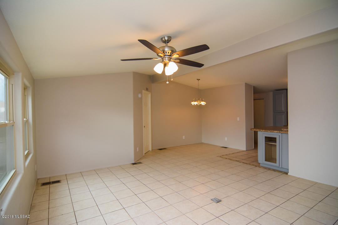 Paradise Estates (1-22) - Residential