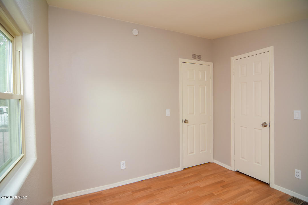Paradise Estates (1-22) - Residential