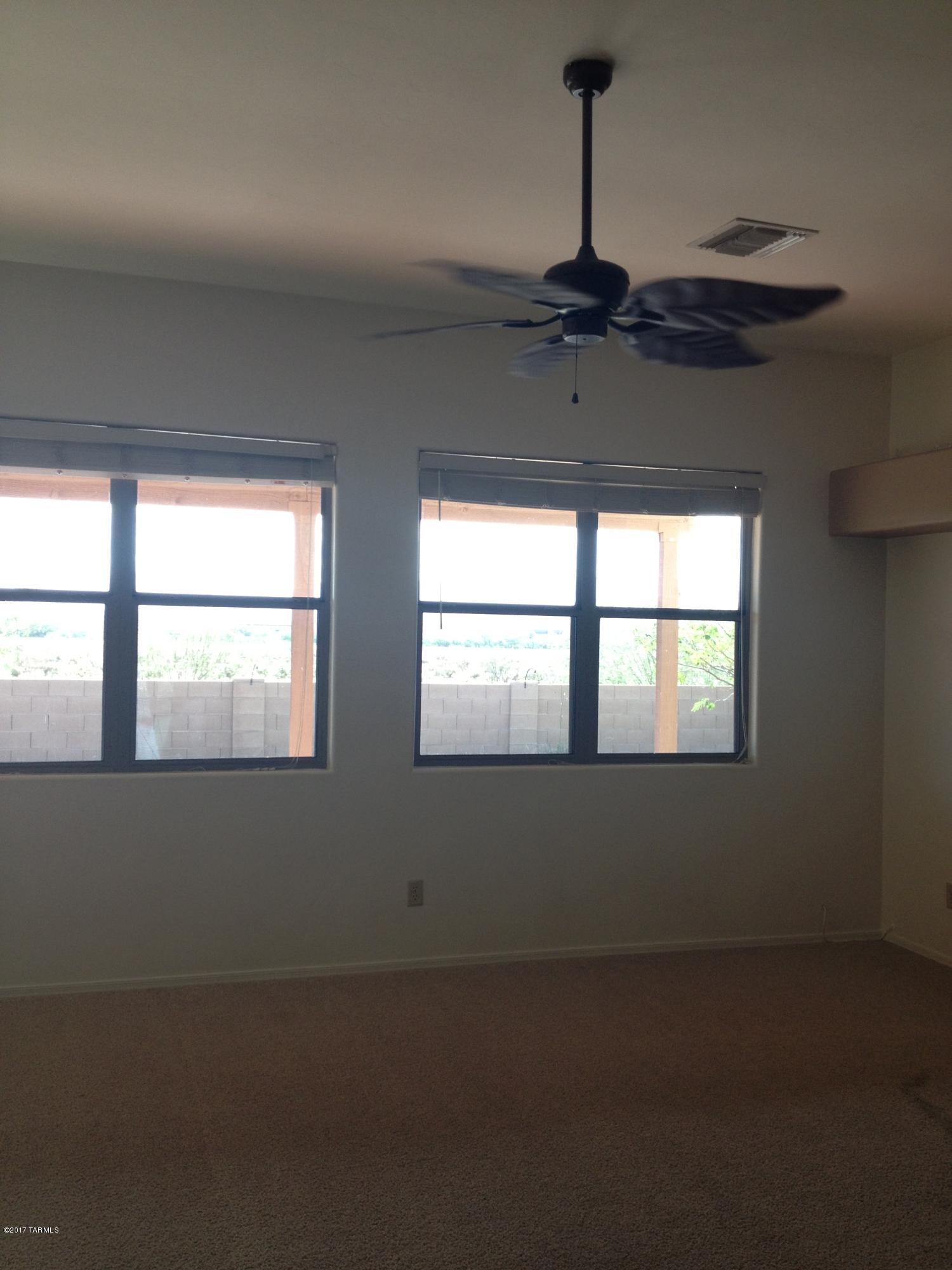 La Joya Verde III (1-65) - Residential Lease