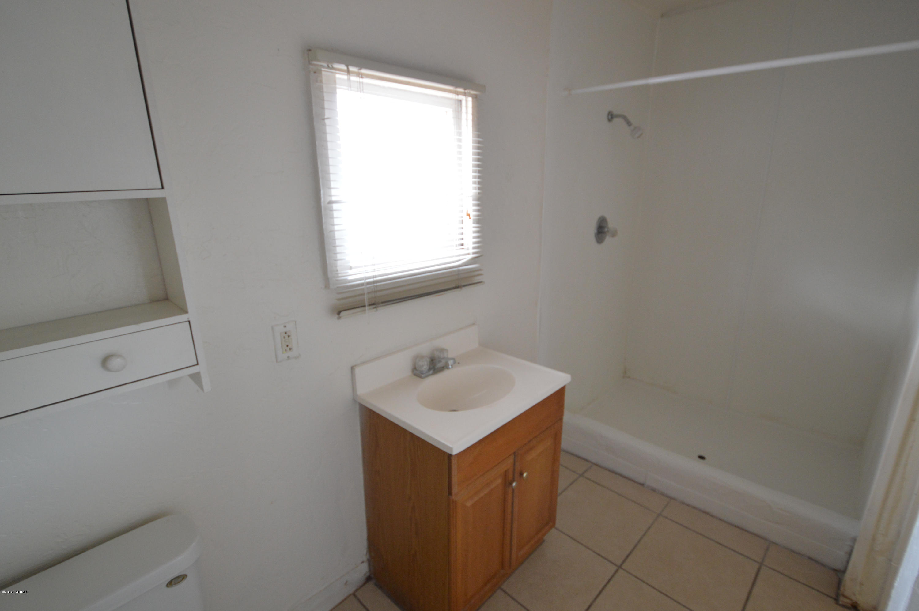 Catalina Farms - Residential Lease