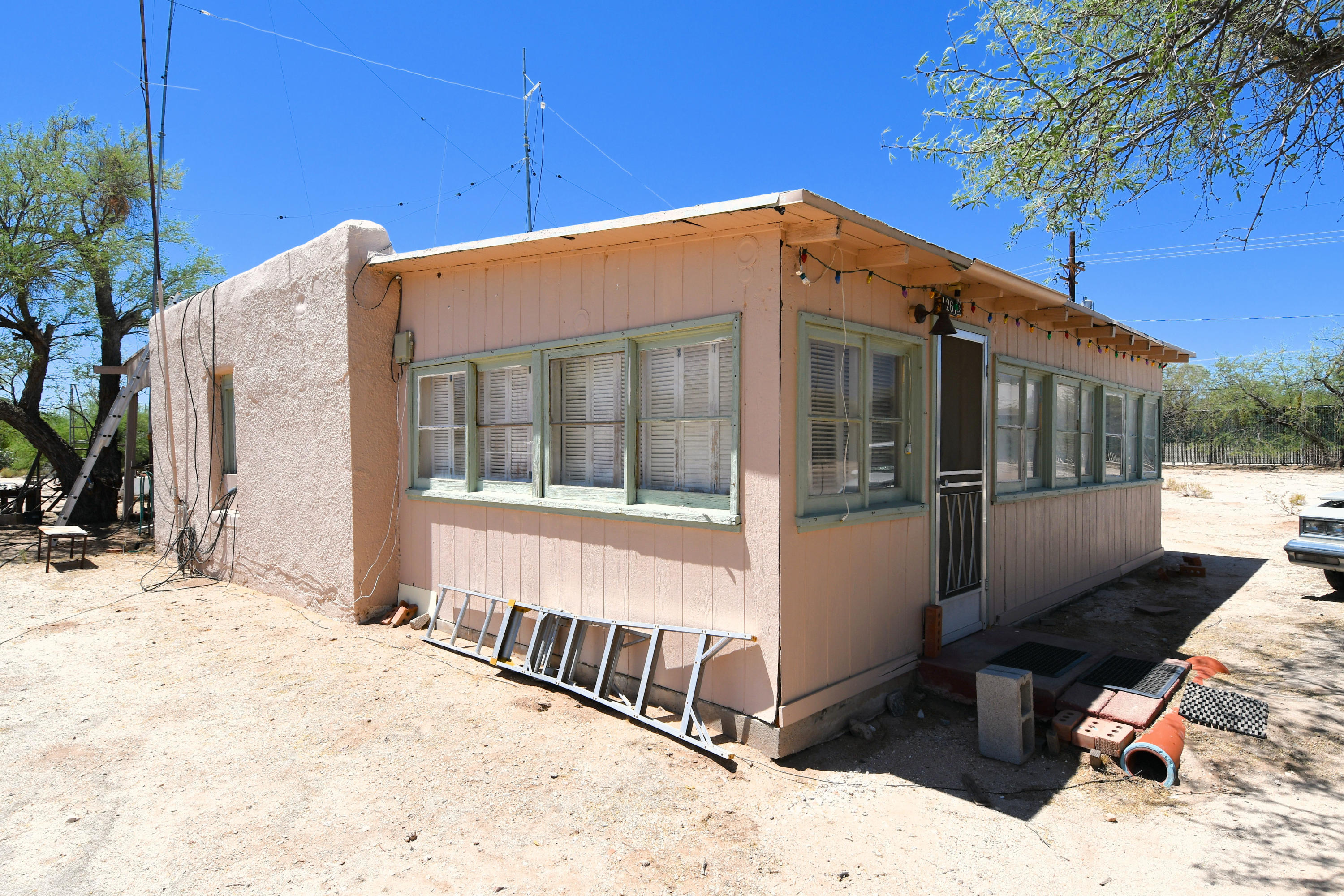 Unsubdivided - Residential Income