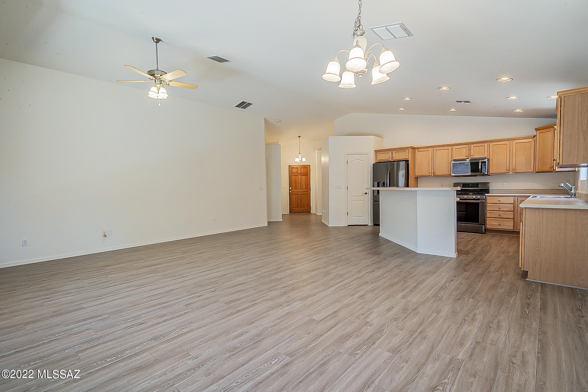 Desert Willow Estates (111-232, 338, 339) - Residential Lease
