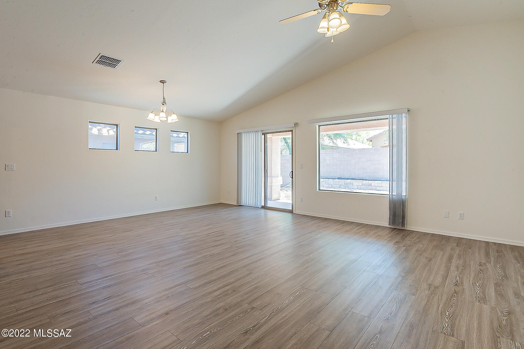 Desert Willow Estates (111-232, 338, 339) - Residential Lease