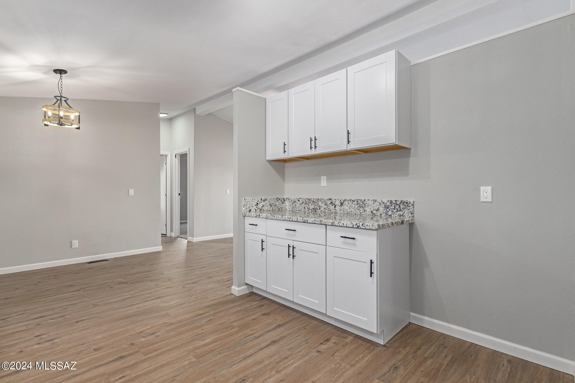 Wonderland (1-25) - Residential