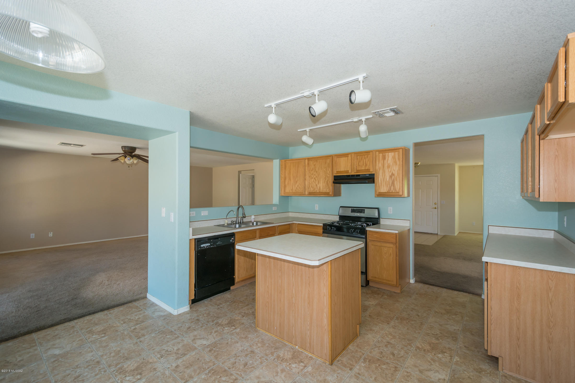 Rancho Del Lago (207-388) - Residential