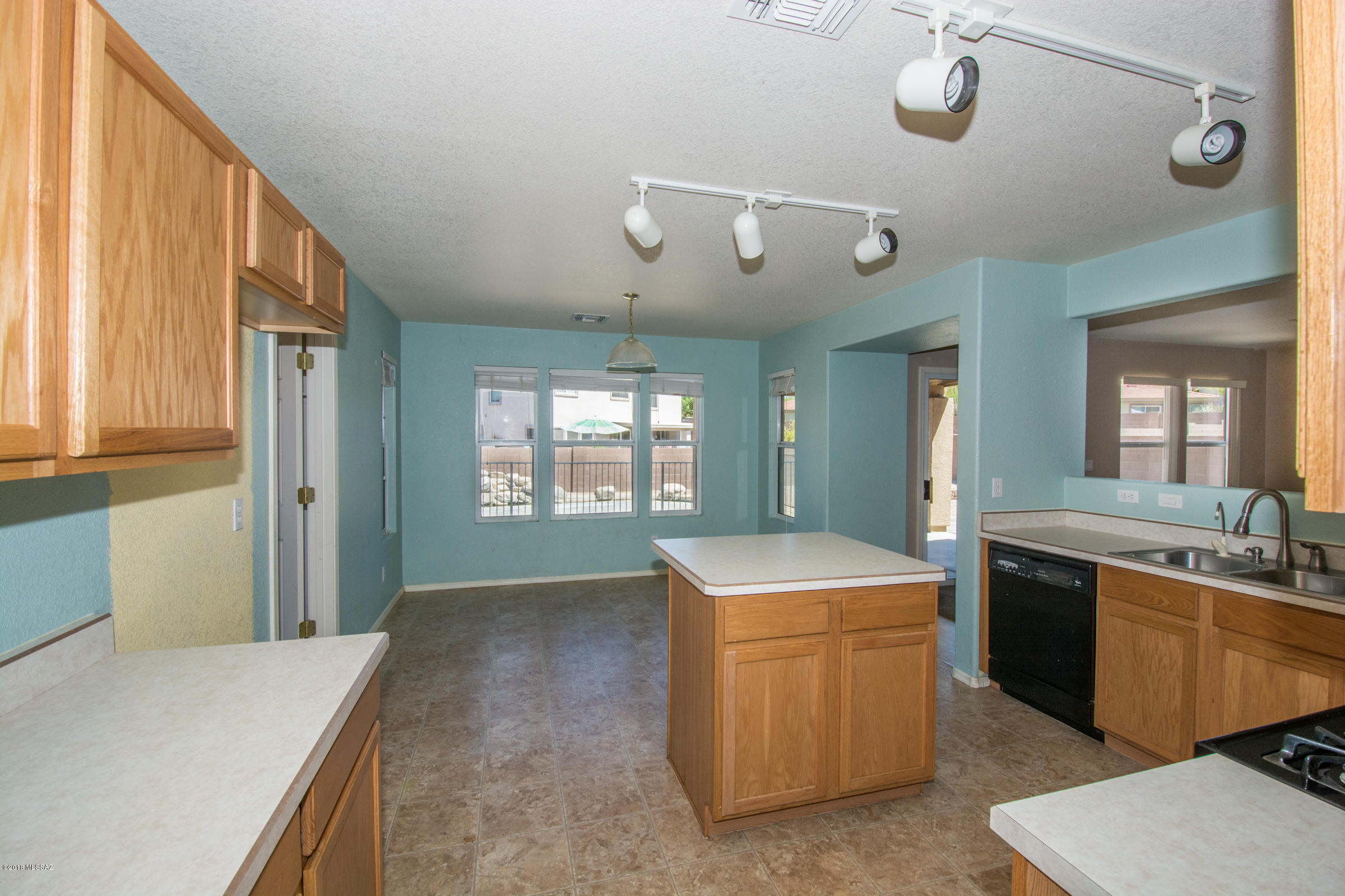 Rancho Del Lago (207-388) - Residential
