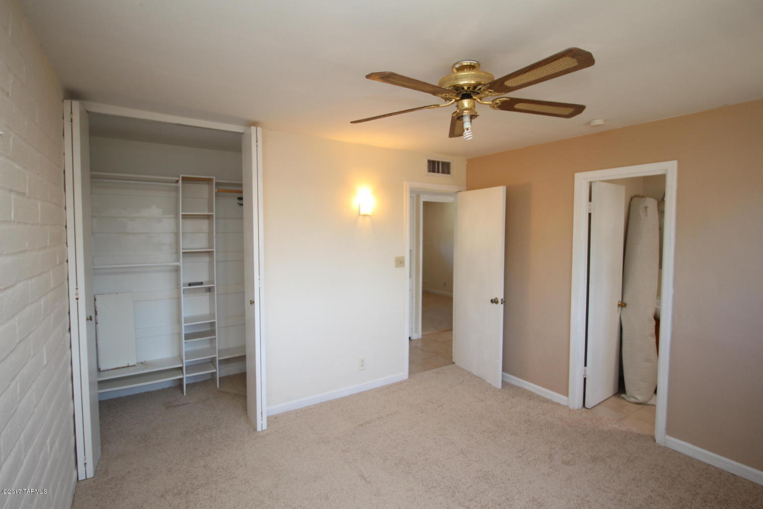Sherwood Village Terrace (86-170) - Residential Lease