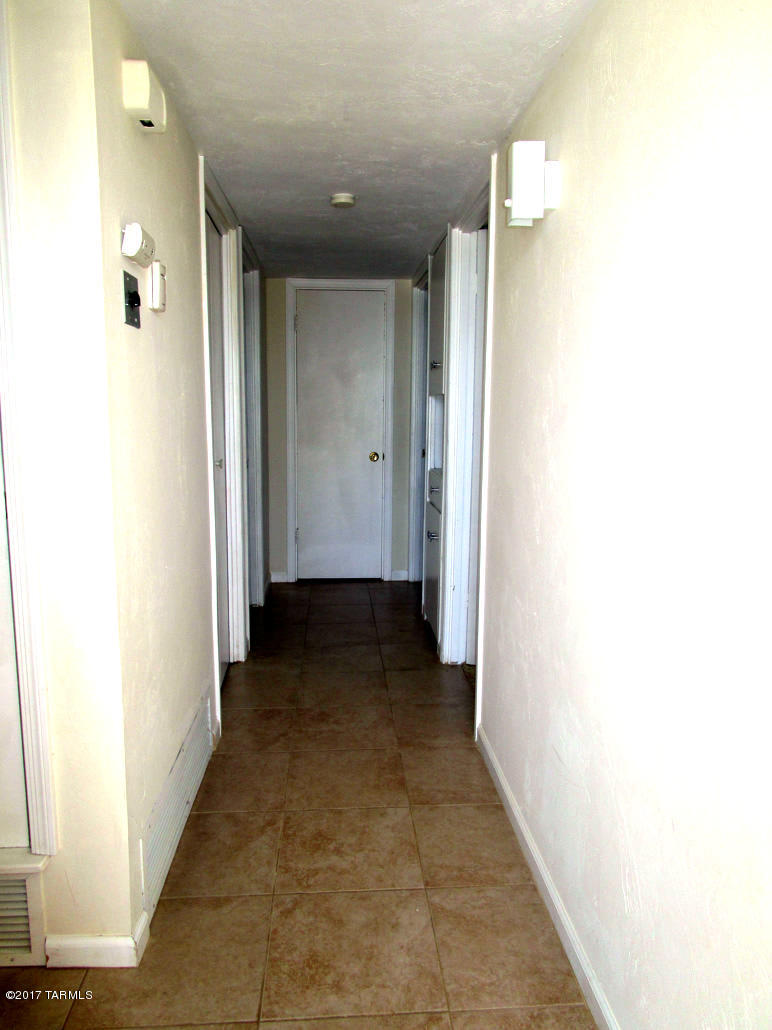 Sherwood Village Terrace (86-170) - Residential Lease