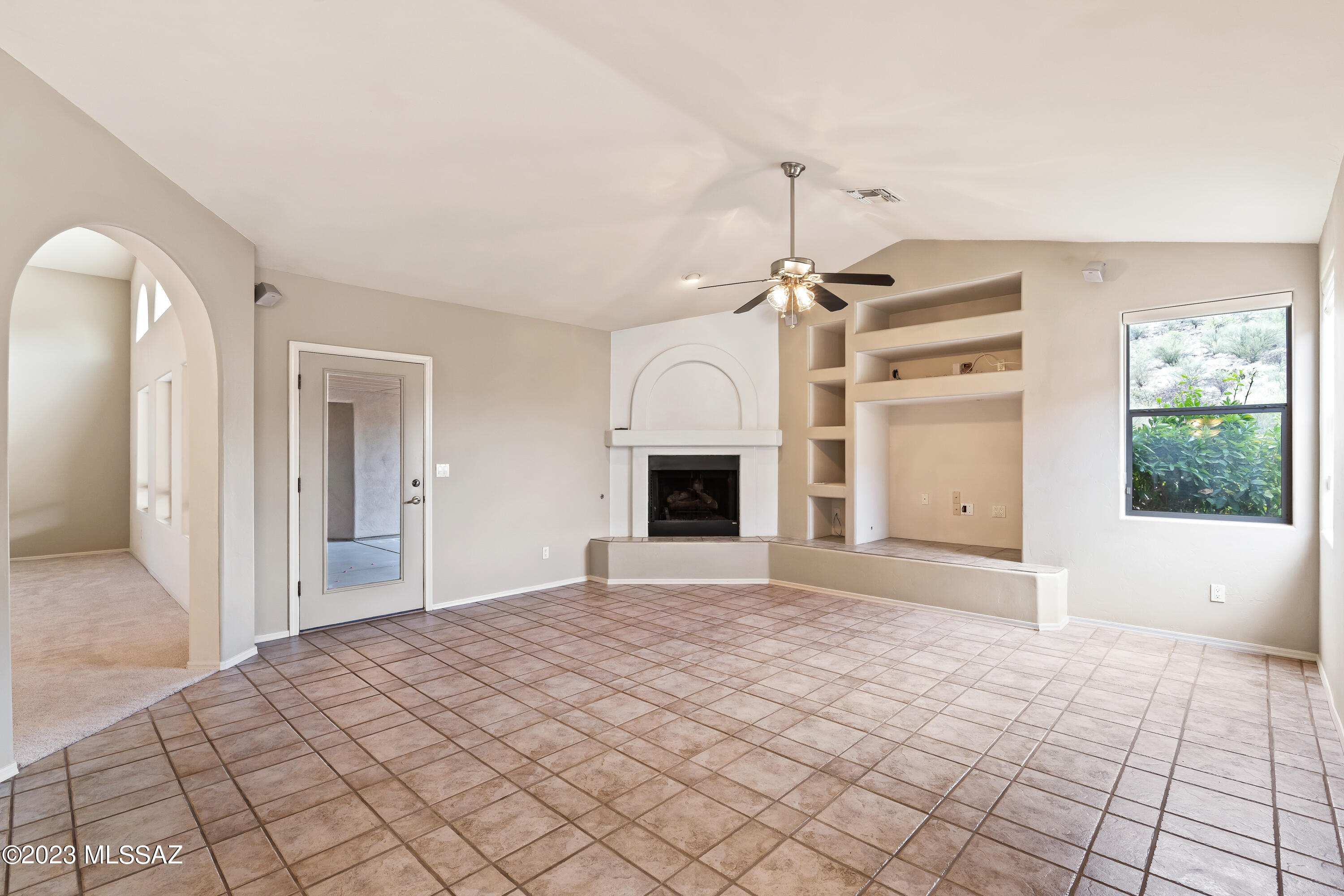 Sabino Mountain (1-290) - Residential Lease