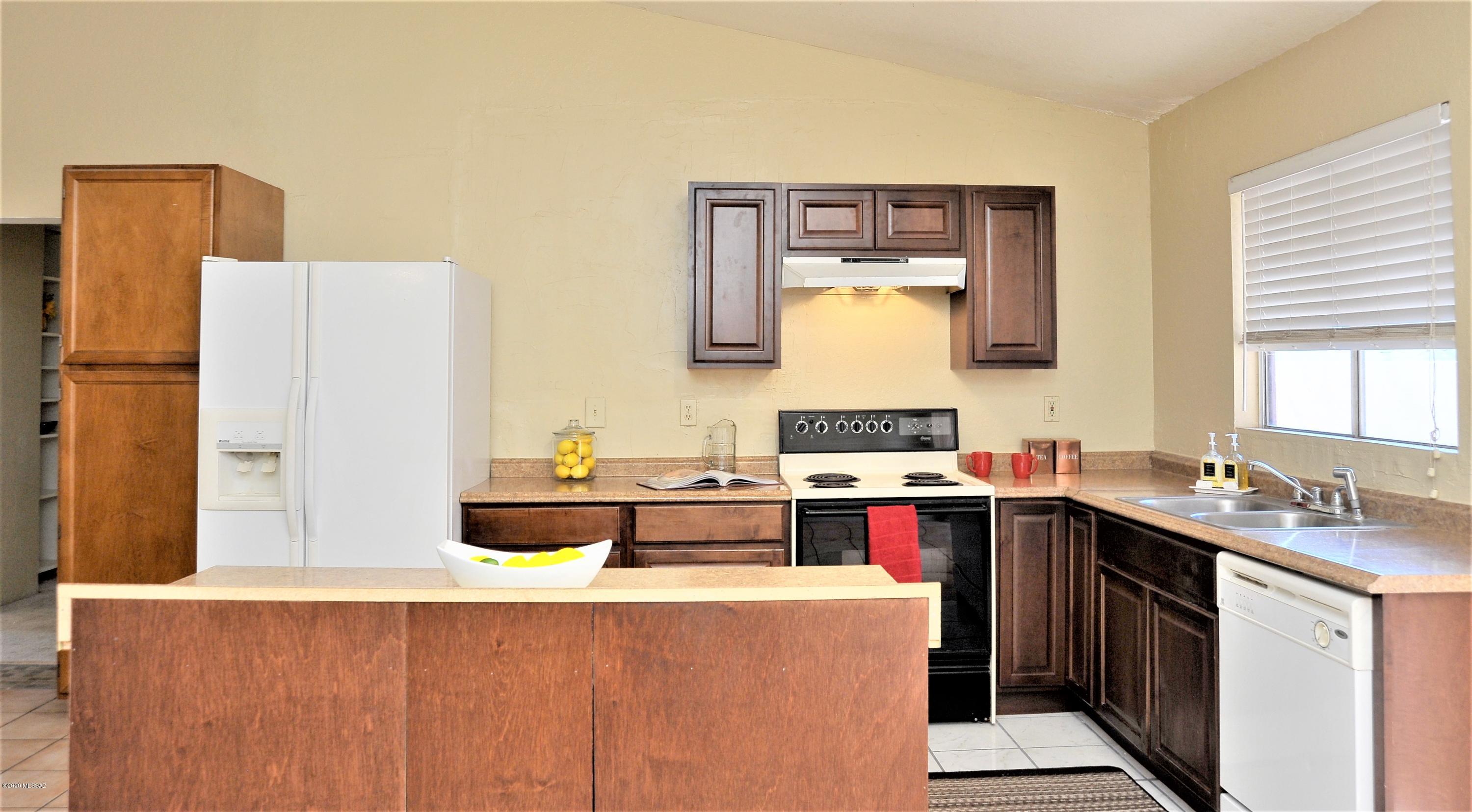 Country Highlands (1-180) - Residential