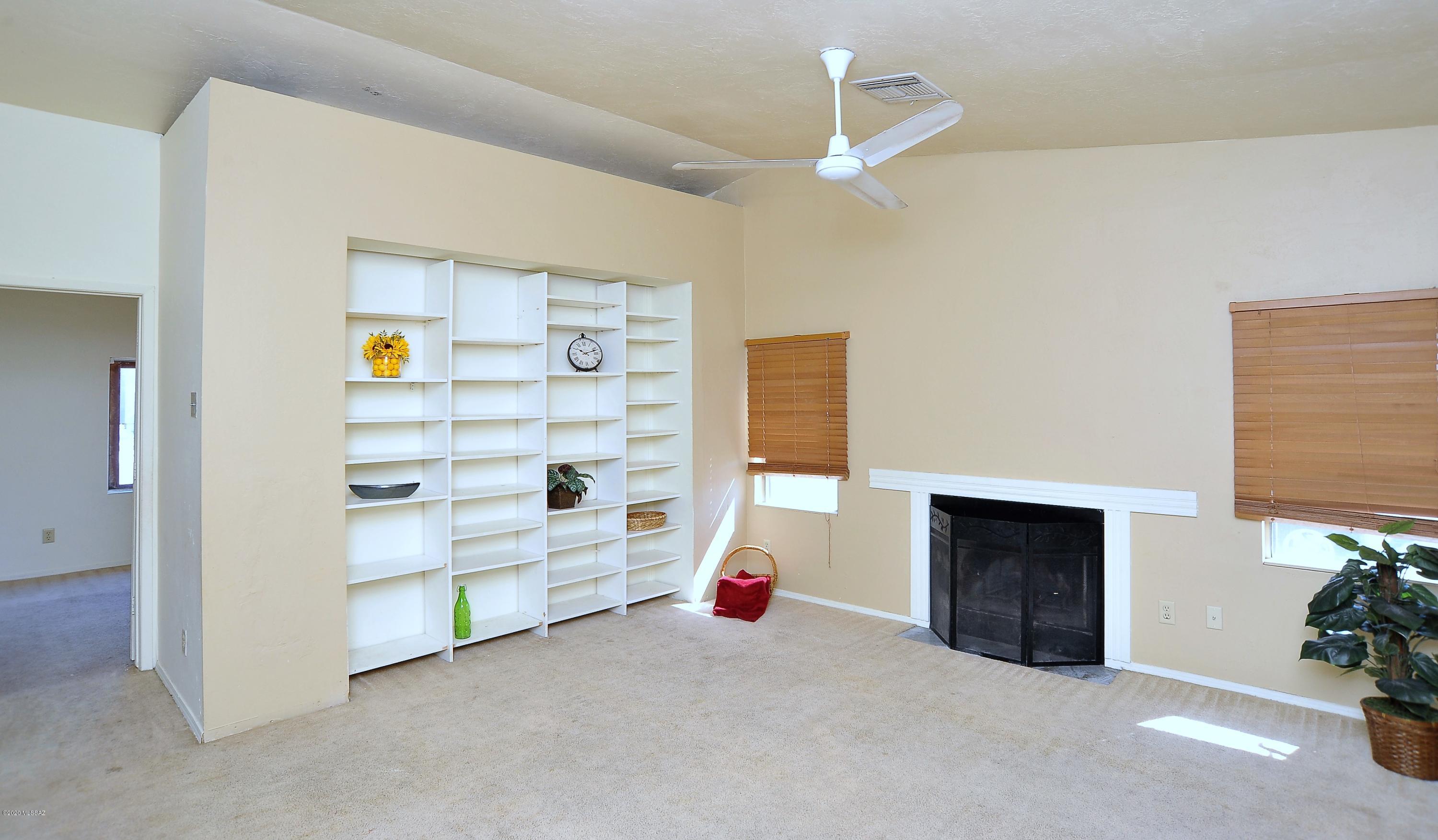 Country Highlands (1-180) - Residential