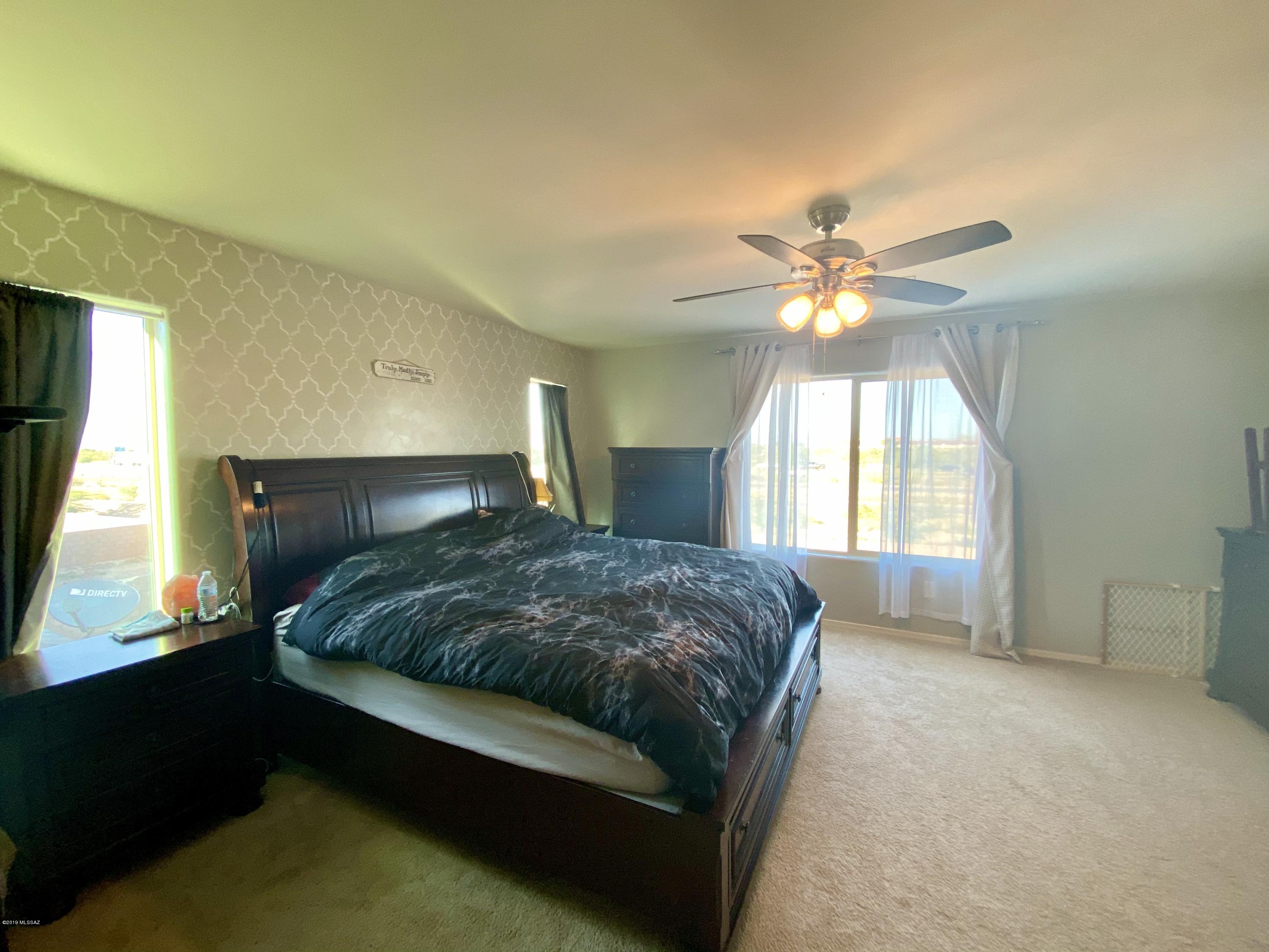 Interstate 10 and Kolb Road - Residential