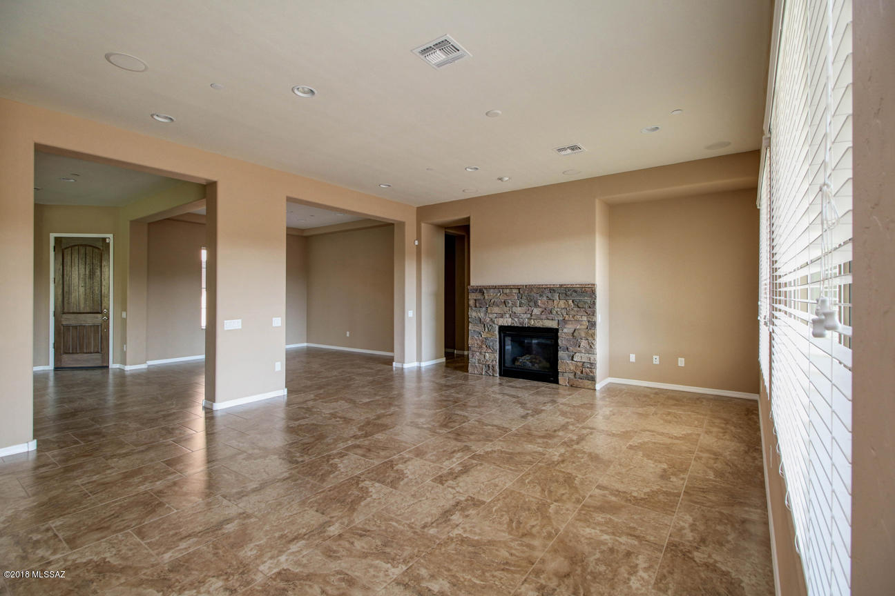 Preserve at Dove Mountain (1-182) - Residential Lease