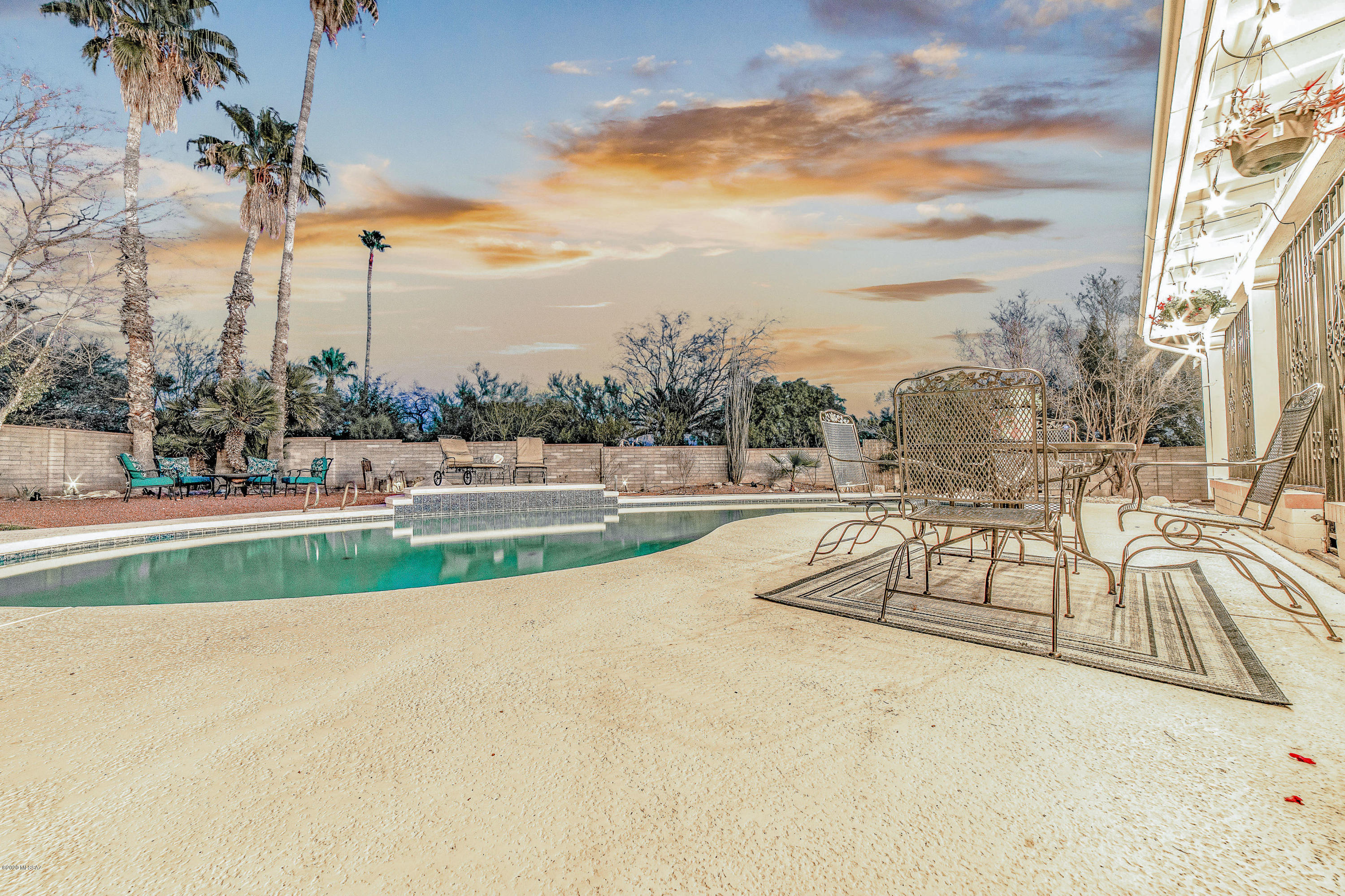 Sabino Vista Knolls (61-135) - Residential