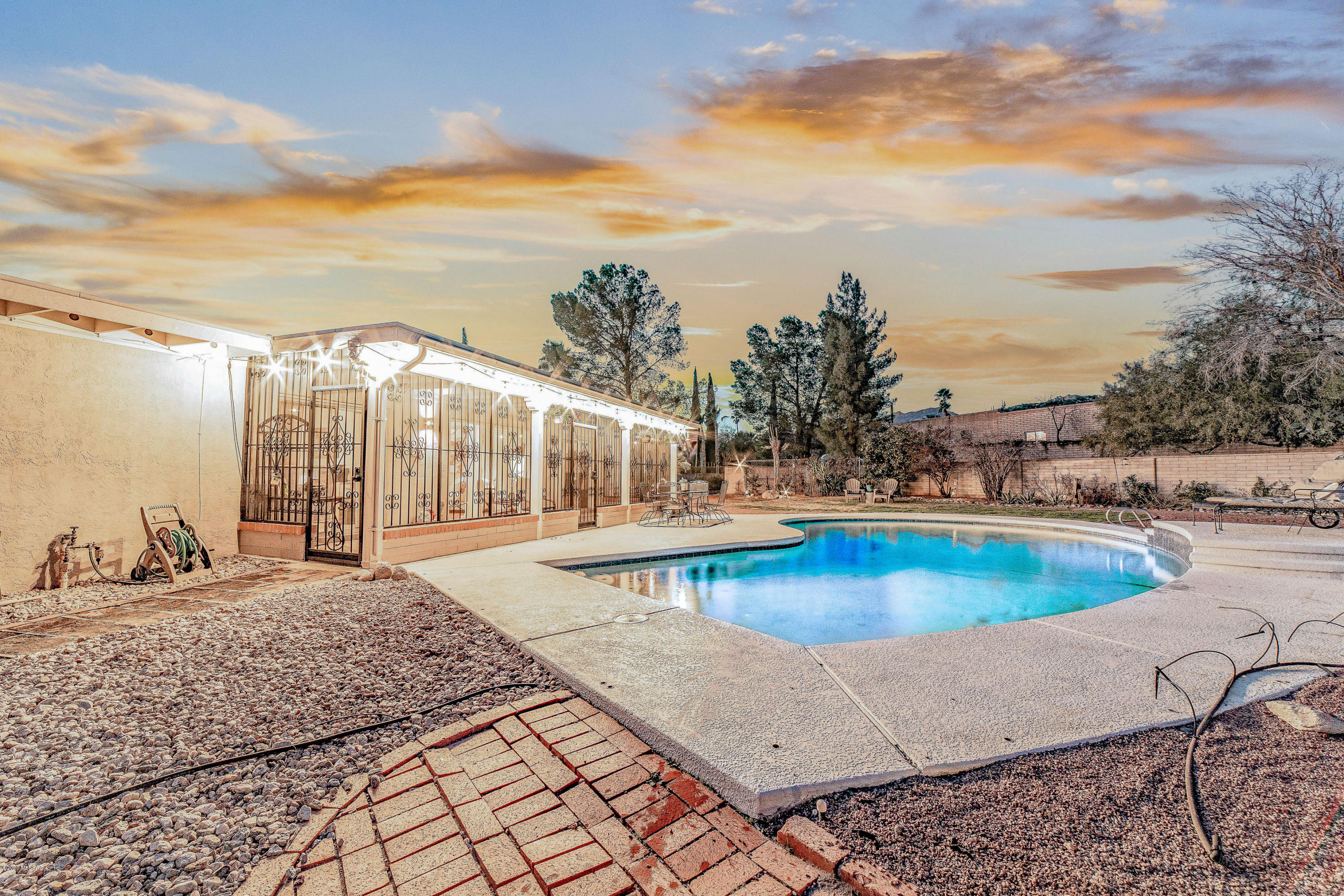 Sabino Vista Knolls (61-135) - Residential