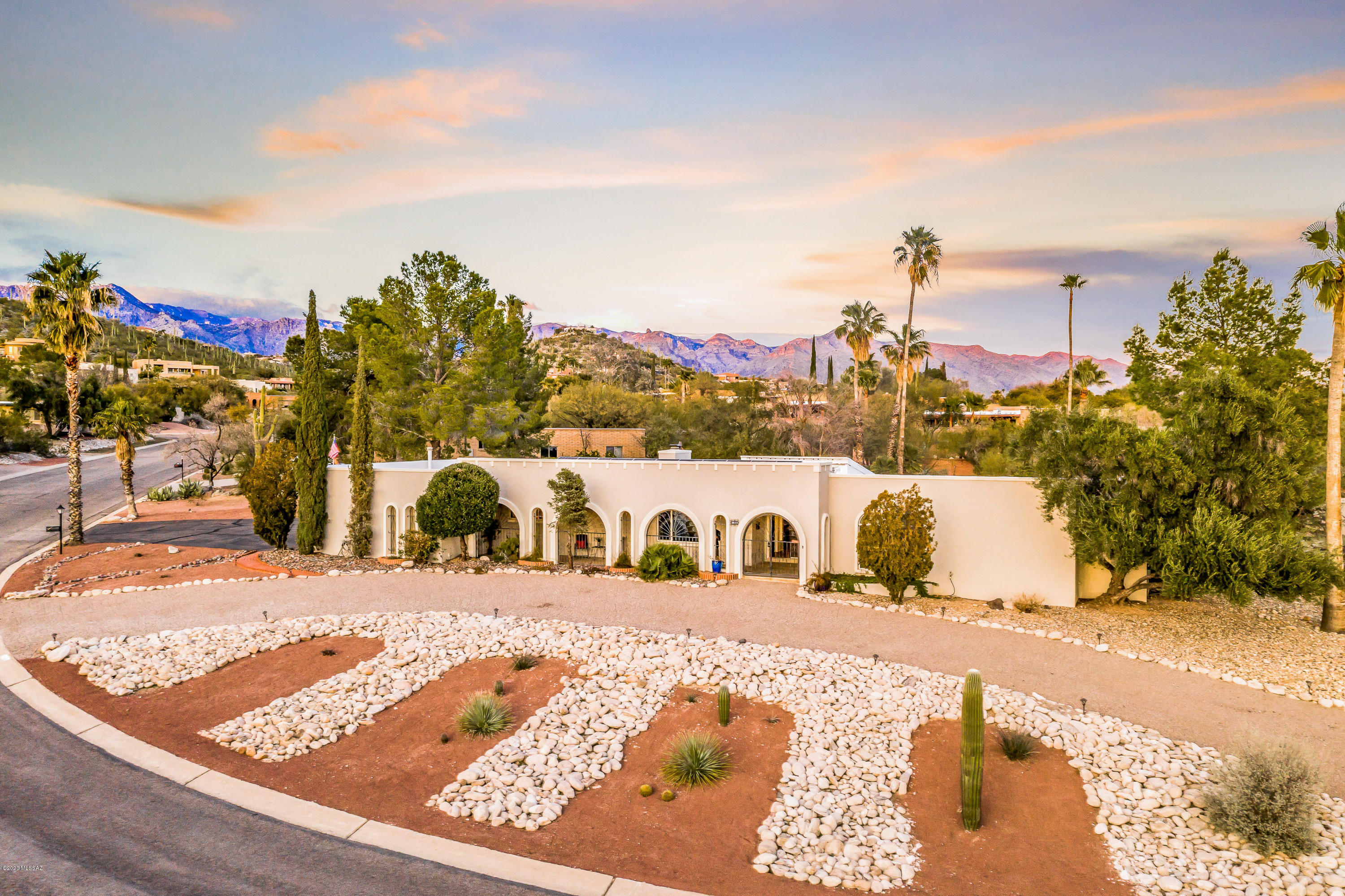 Sabino Vista Knolls (61-135) - Residential