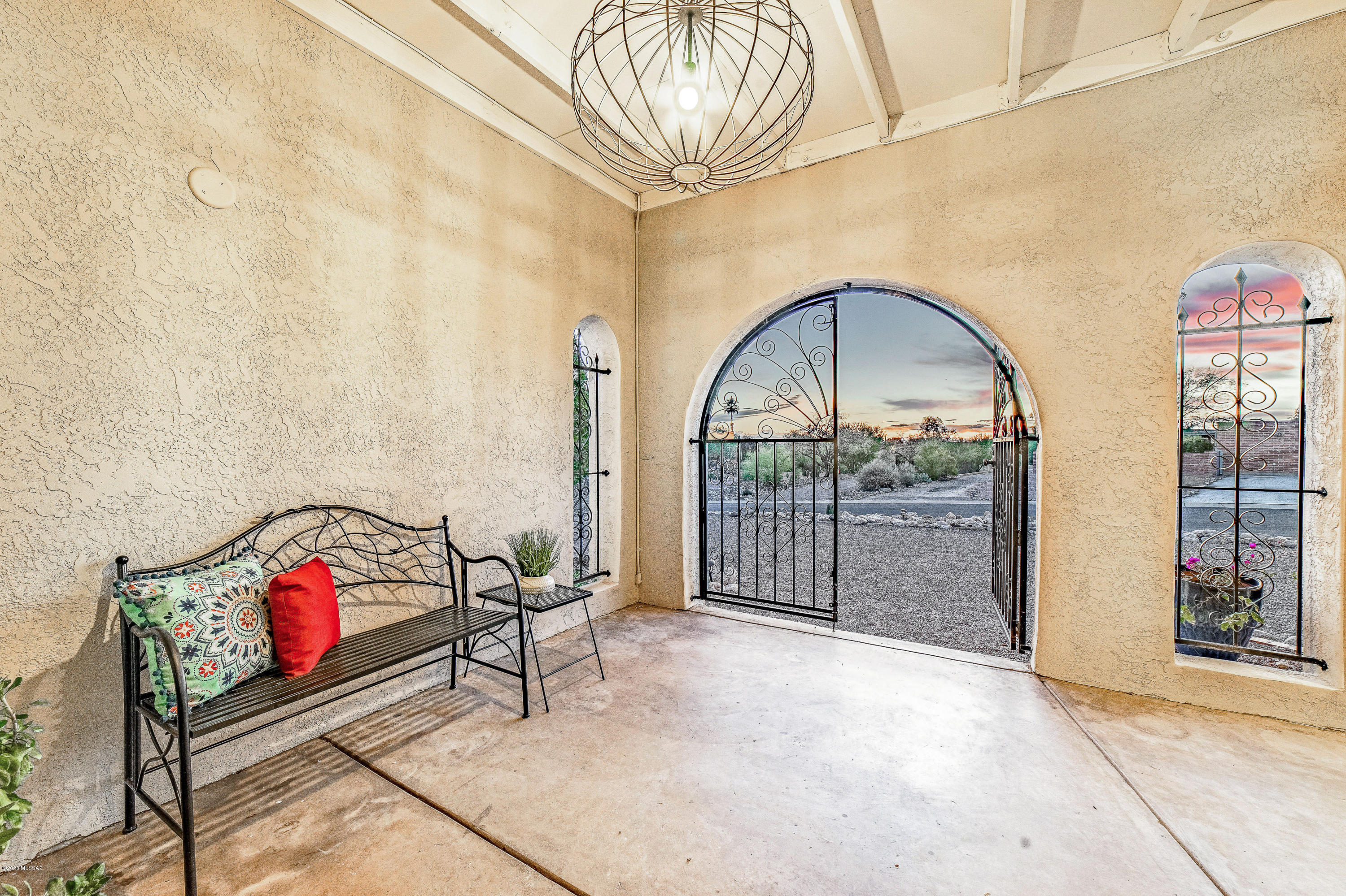 Sabino Vista Knolls (61-135) - Residential