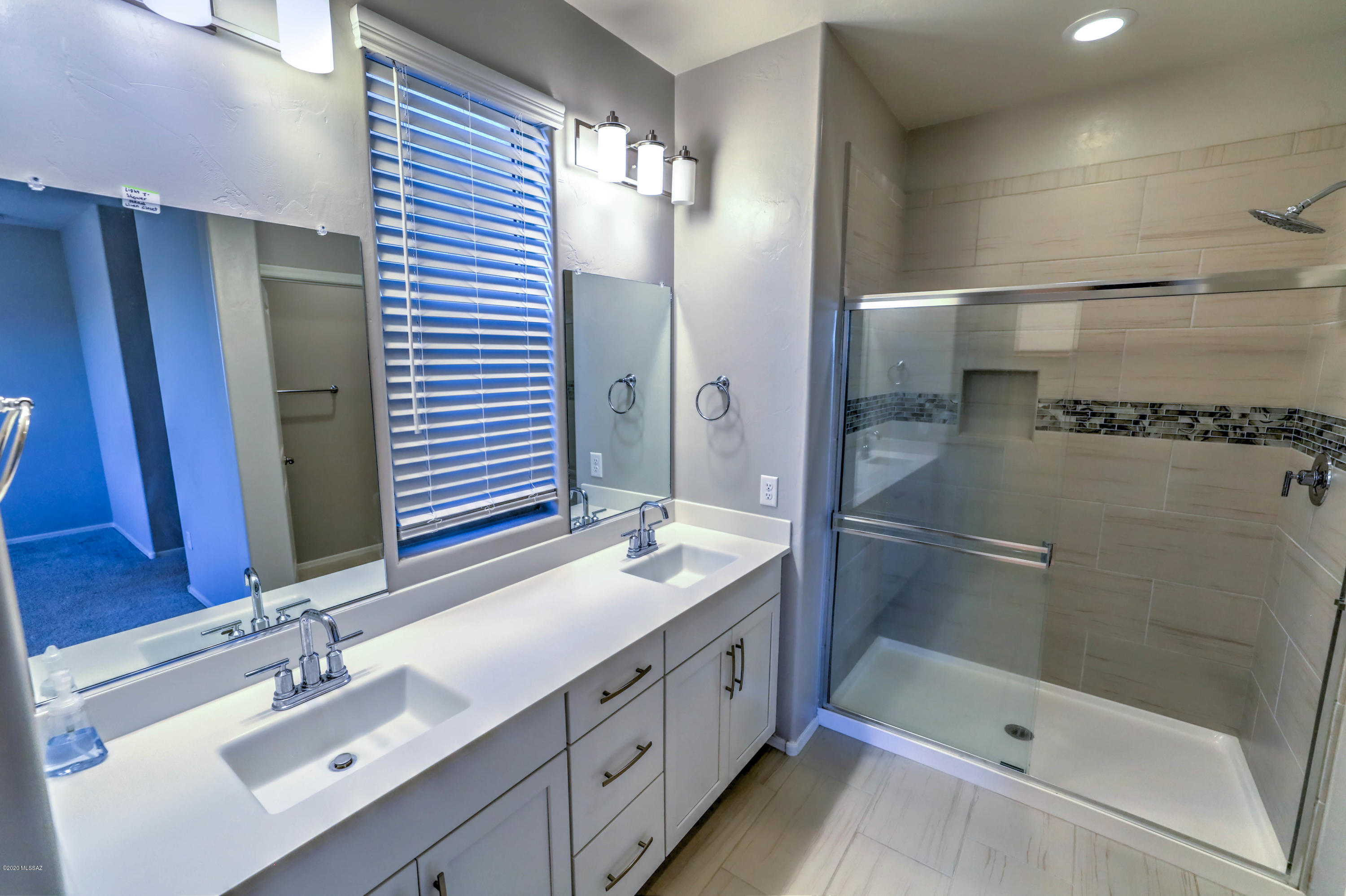 Rancho Del Lago (101-206) - Residential Lease