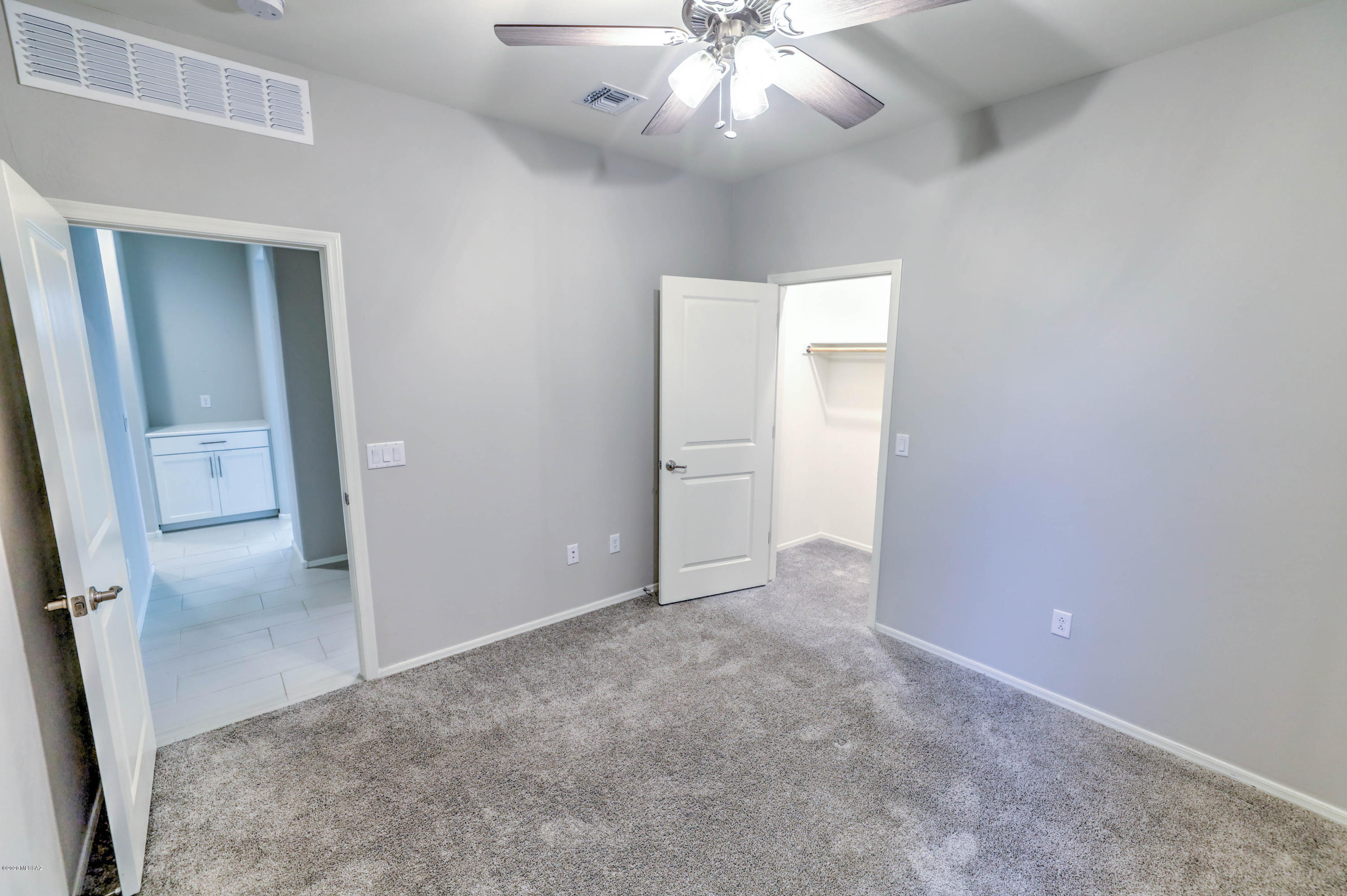 Rancho Del Lago (101-206) - Residential Lease
