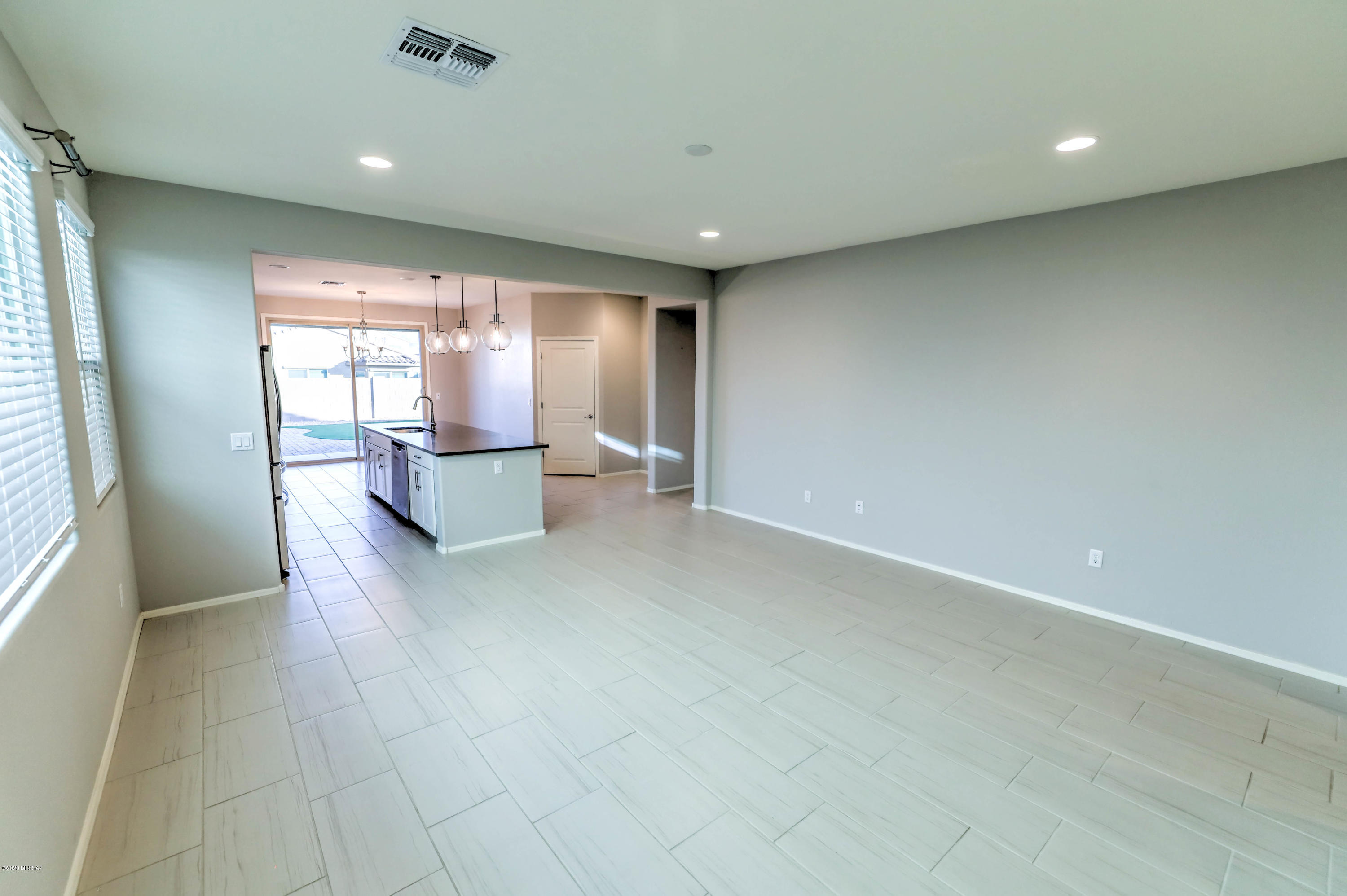 Rancho Del Lago (101-206) - Residential Lease