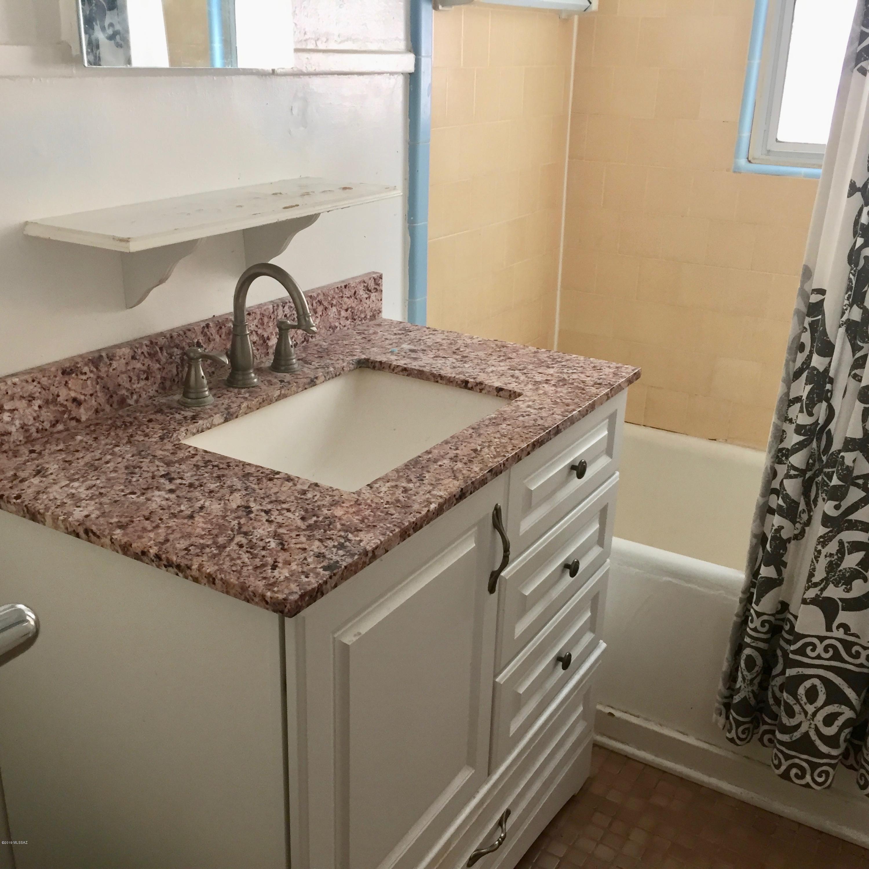 Speedway Heights - Residential Lease