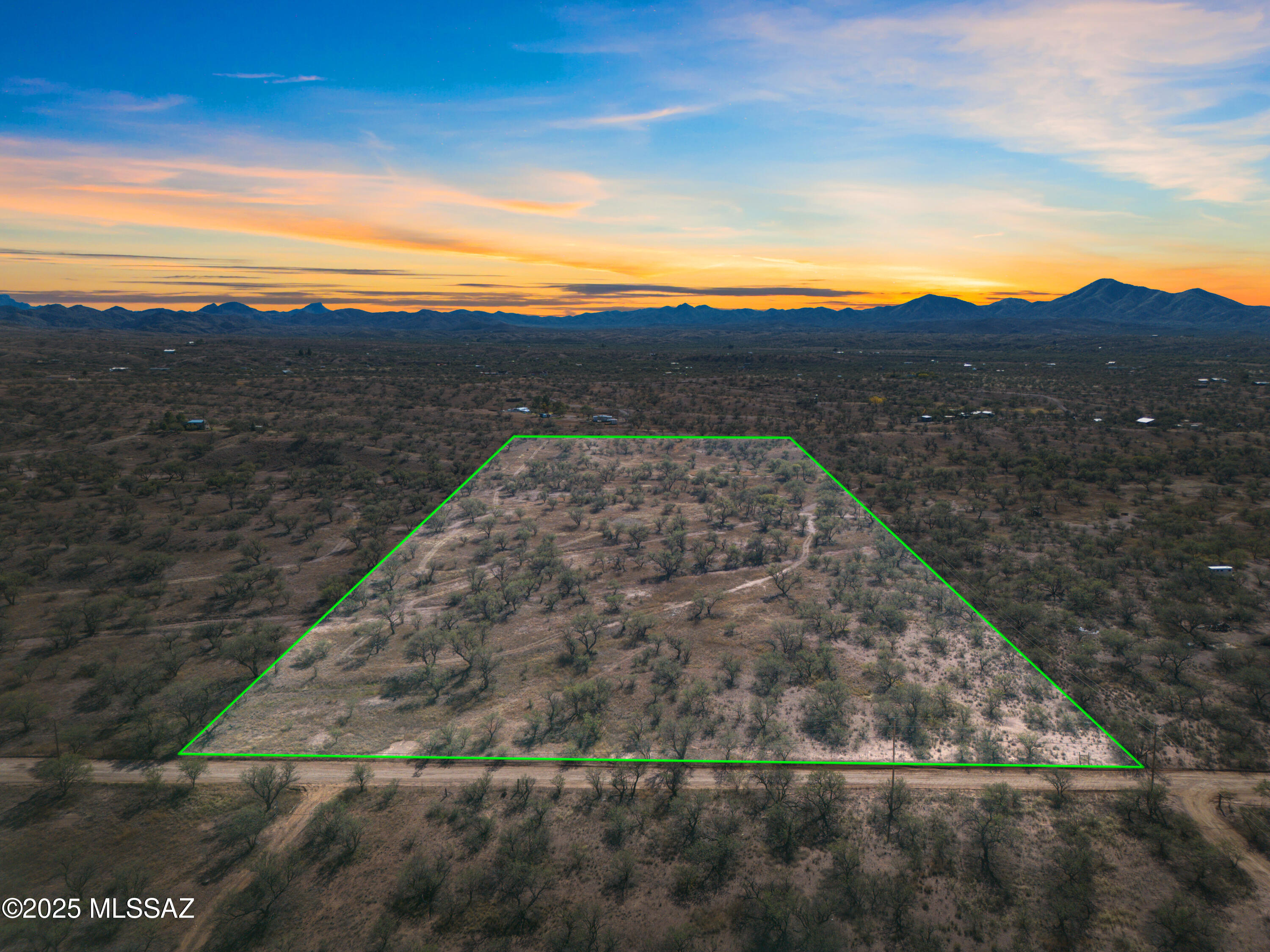 Pristine 15 Acres in Arivaca, Arizona
Fully Fenced • Big Views • Close to Town

Exceptional fifteen-acre parcel located just three miles from downtown Arivaca. This property offers rare privacy and beauty with the convenience of nearby amenities, including the fire station and community center.

Set on a quiet dirt road, the land is fully fenced and features a gentle rise toward the south that opens into striking panoramic mountain views spanning west, southwest, and southeast. The acreage has unusually good soil for the region, very little rock, and an appealing mix of healthy mesquite trees. Several small washes add character without affecting usability.

The surrounding area is peaceful and well-established, with a strong community presence and quiet neighbors. Parcels of this quality are uncommon in Arivaca: scenic, usable, private, and close to town while still feeling removed from traffic and noise. An ideal setting for a home, retreat, or long-term investment.